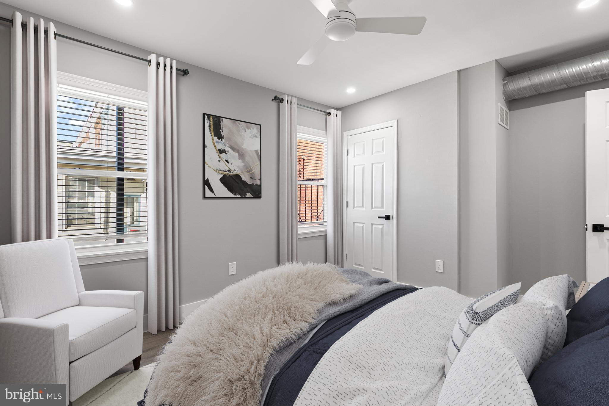 HAMPDEN HISTORIC DISTRICT - Residential Lease