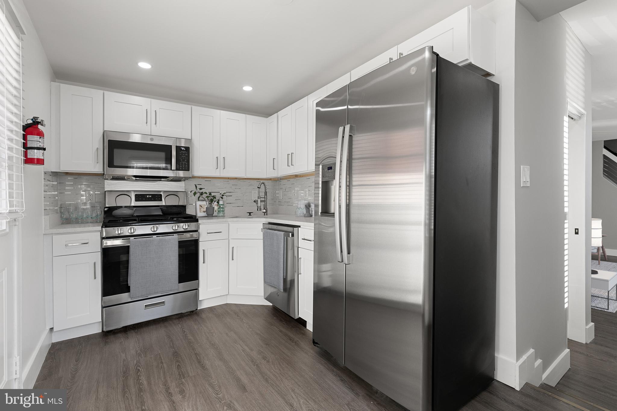 HAMPDEN HISTORIC DISTRICT - Residential Lease