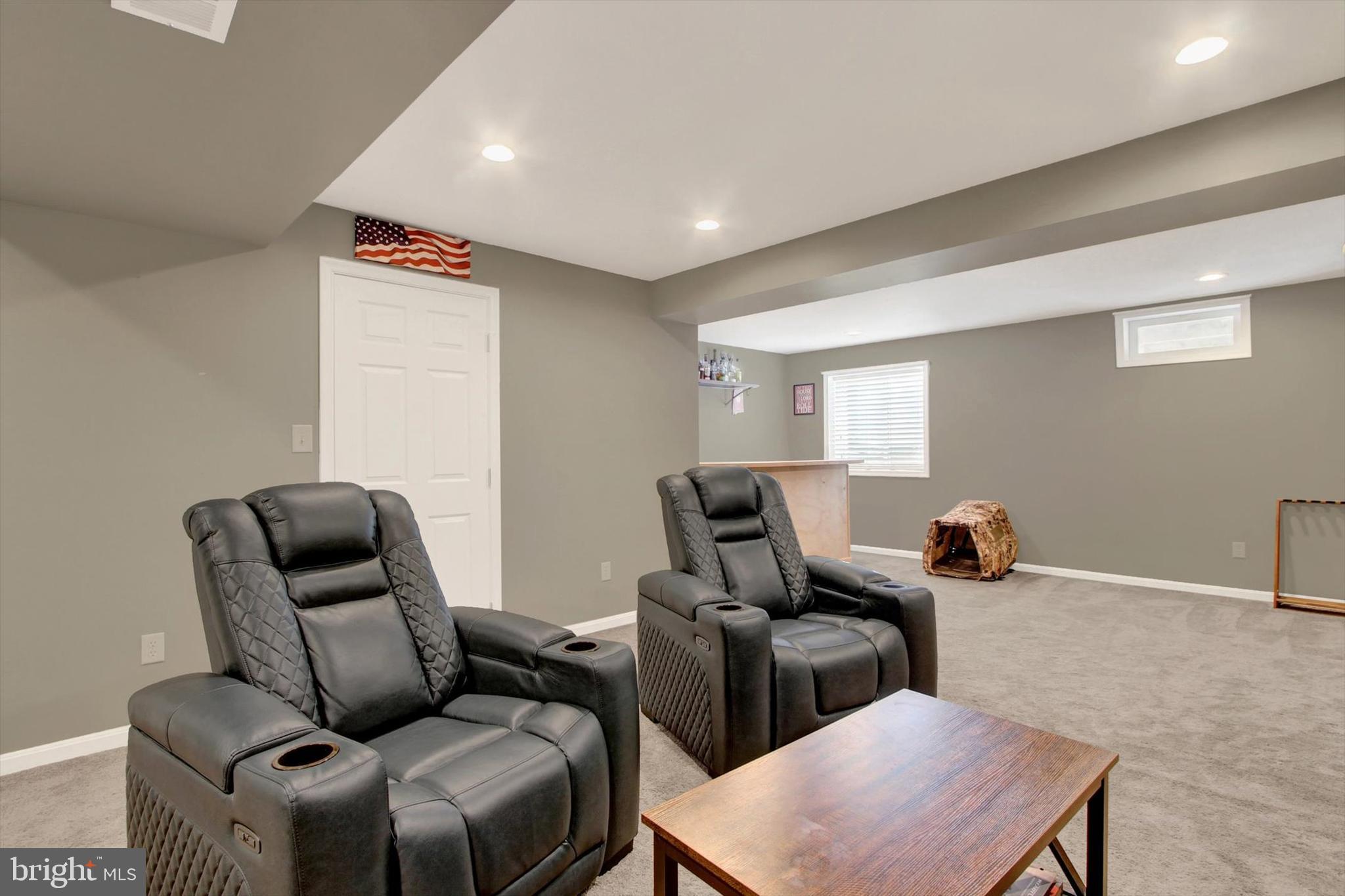 NORTHFIELD - Residential