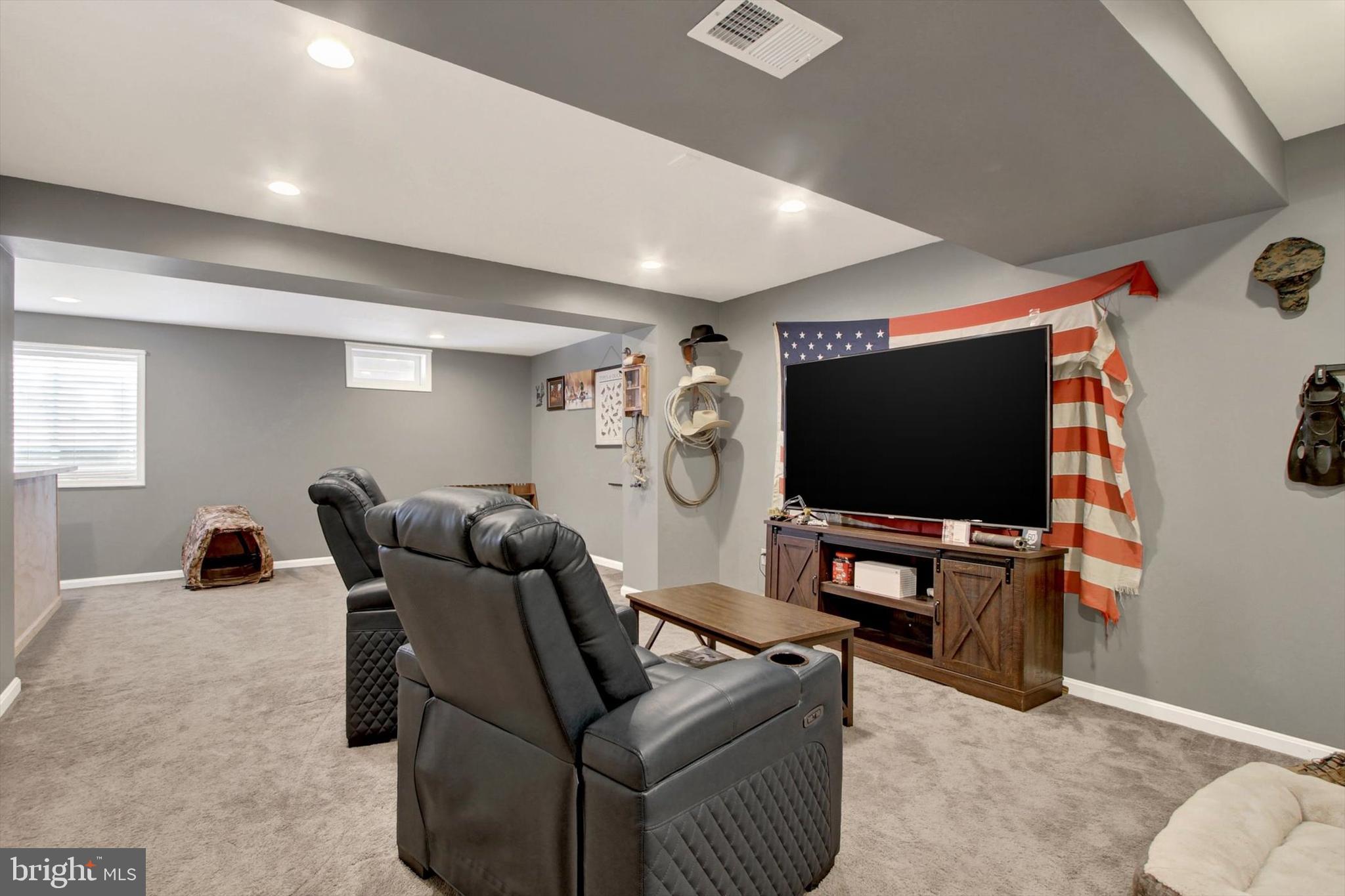 NORTHFIELD - Residential