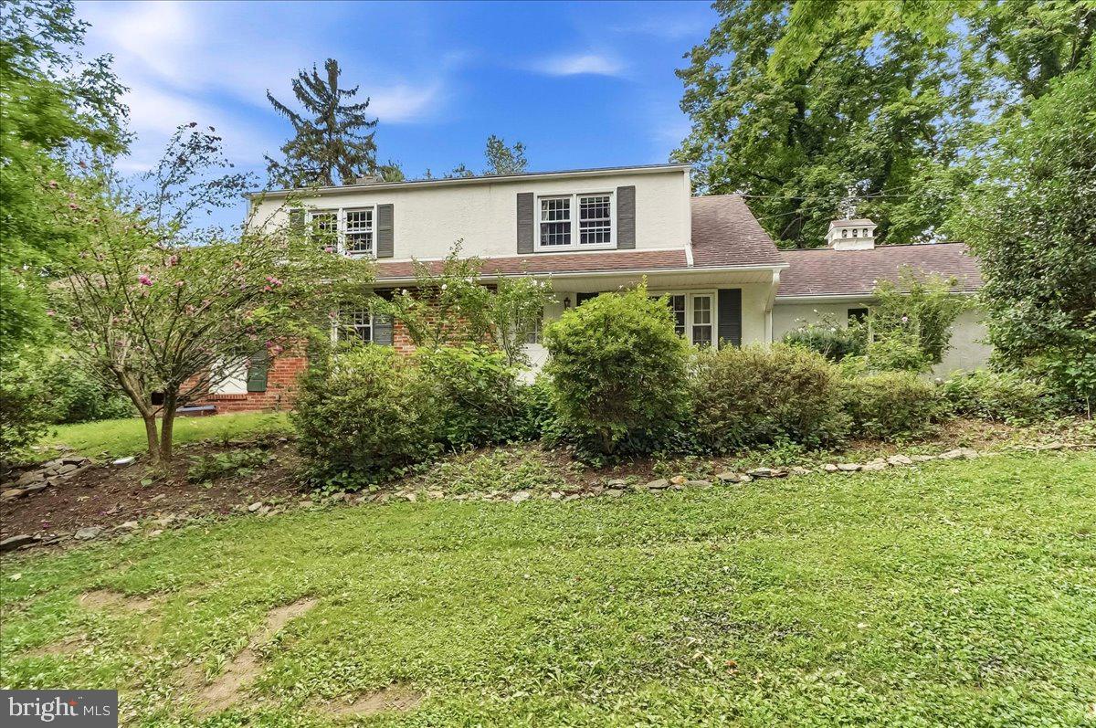 1336 LINDSAY LANE