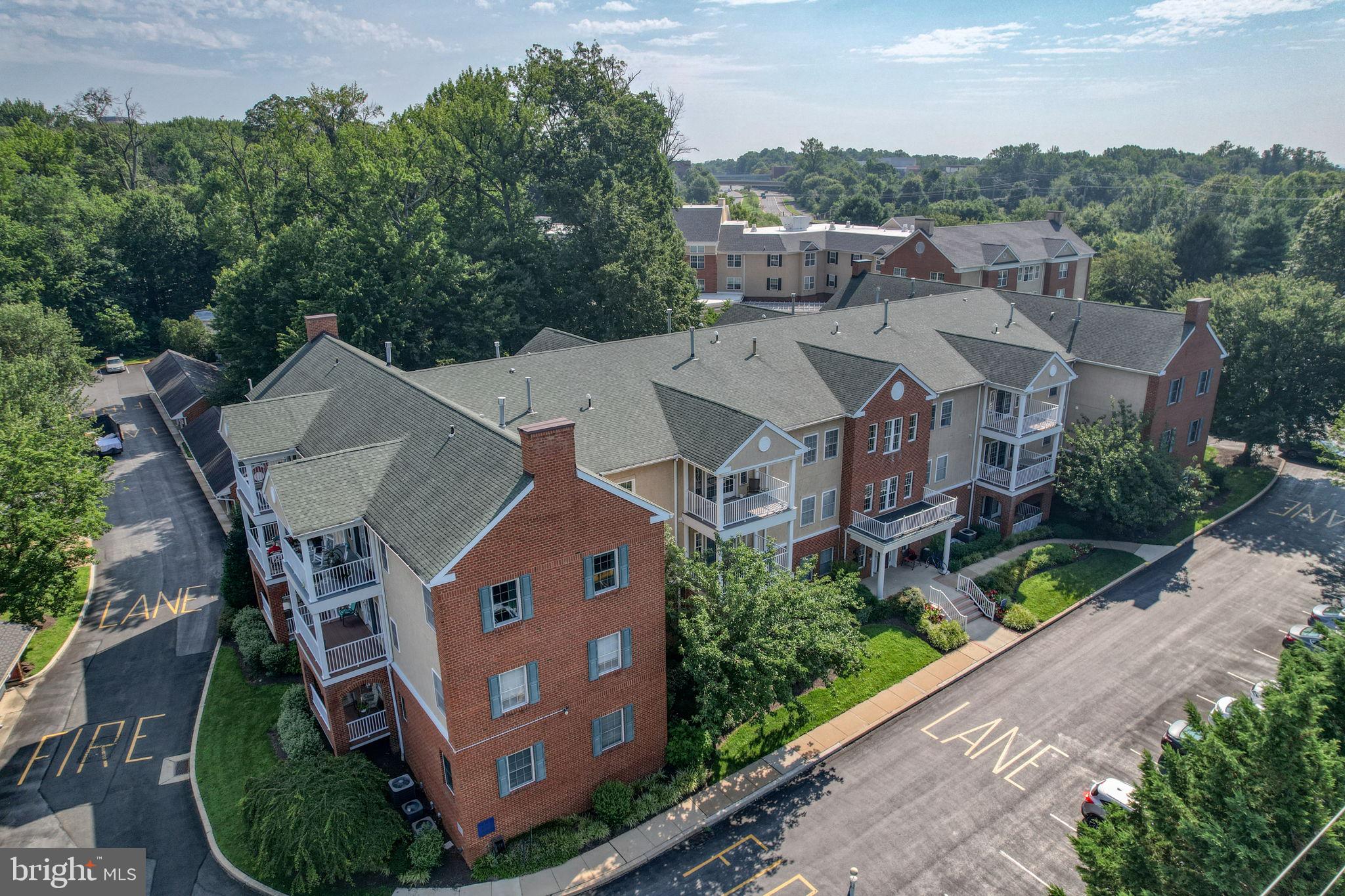 1517 ROCKLAND ROAD UNIT 301