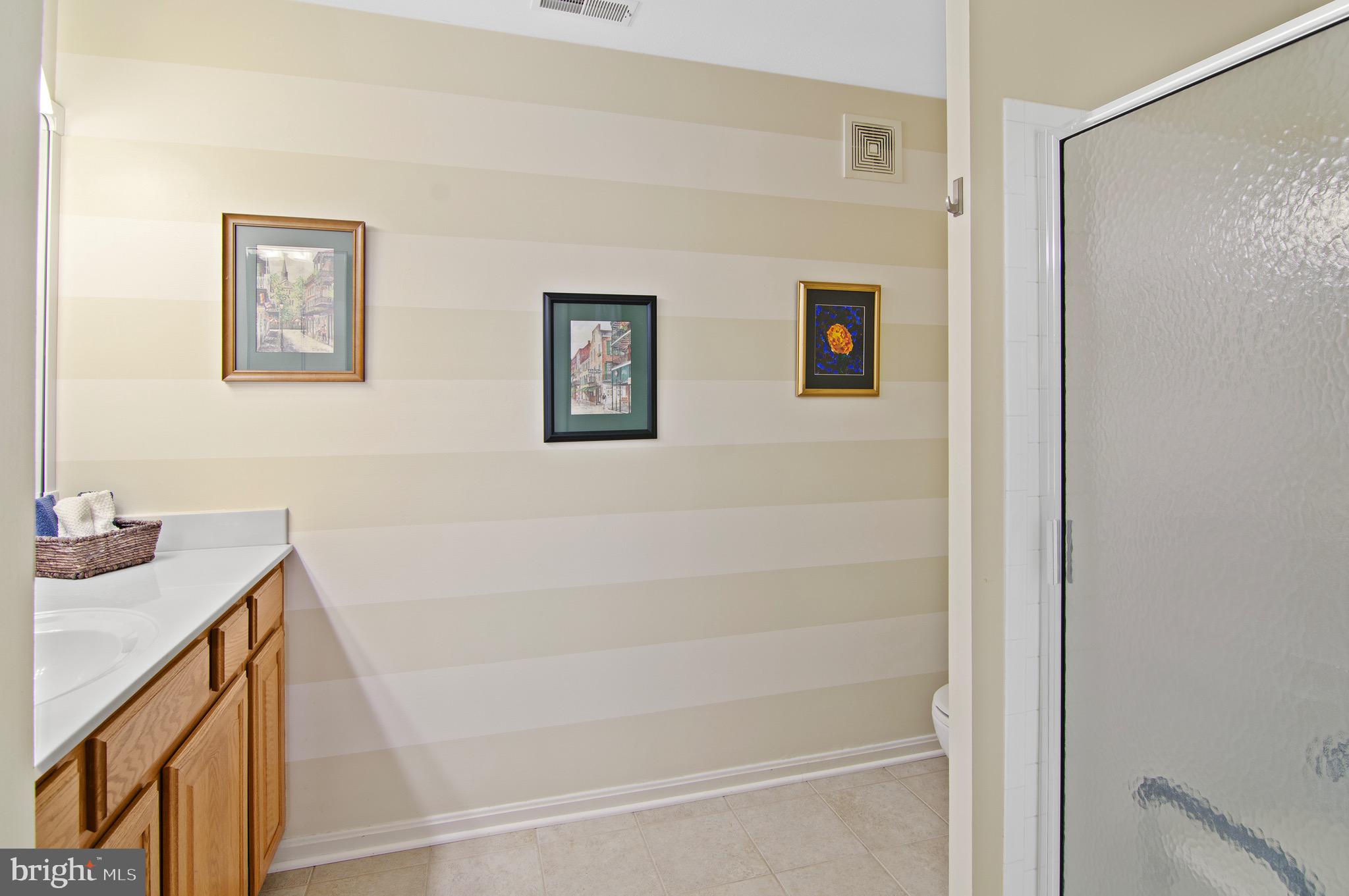 RUSSETT - Residential