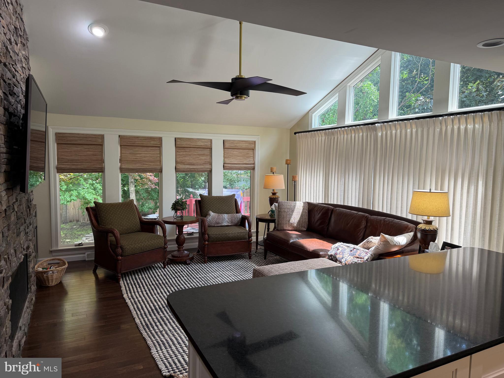WOODLAND - Residential