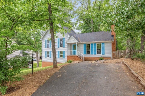 Homes For Sale - 1092 Towne Ln Ln<br/> CHARLOTTESVILLE, VA 22901