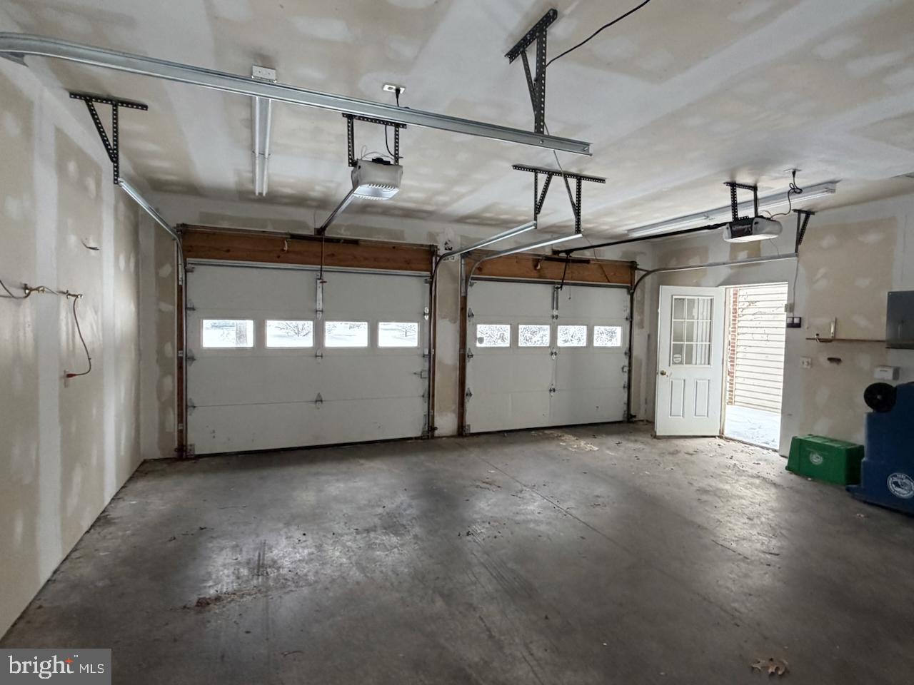 DOGWOOD ESTATES - Residential