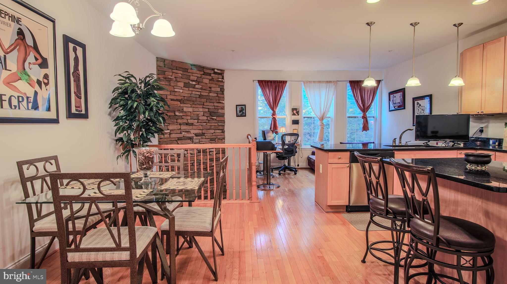 MCDONOGH CHASE - Residential