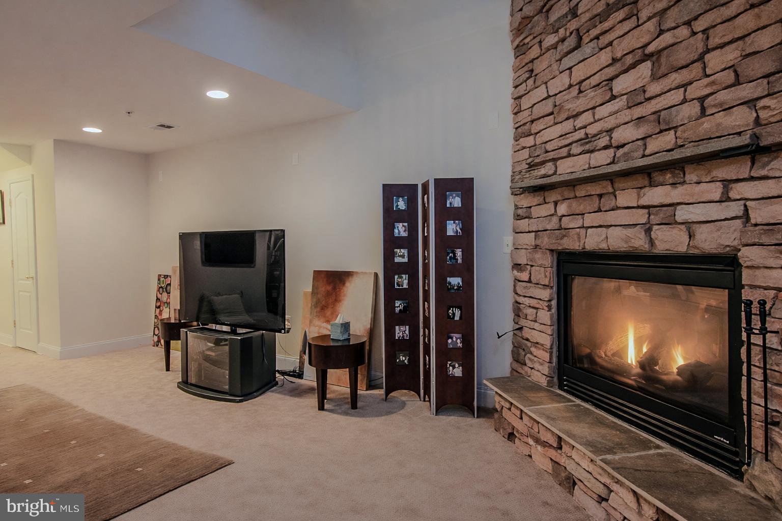 MCDONOGH CHASE - Residential