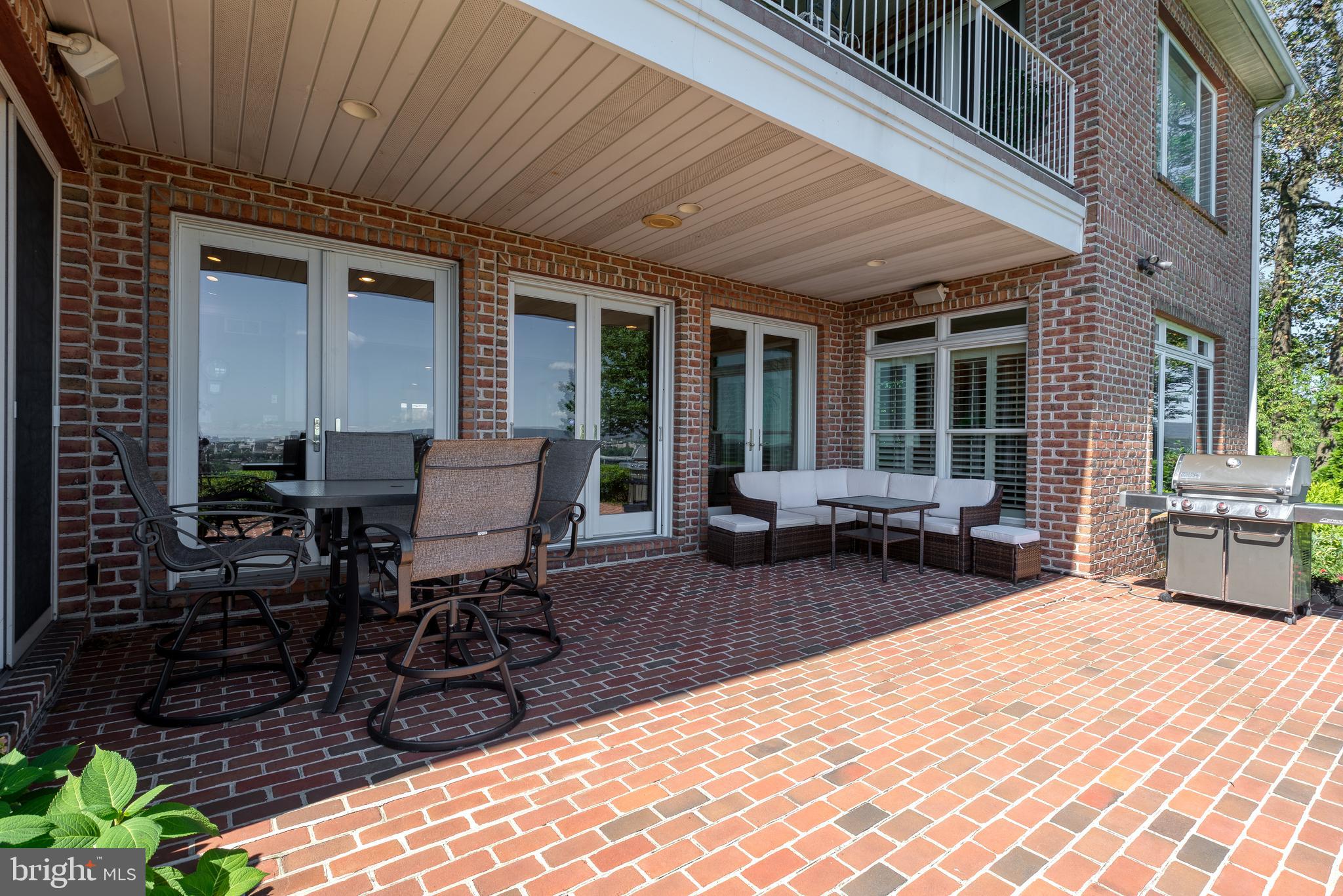 BRIDGEPORT - Residential