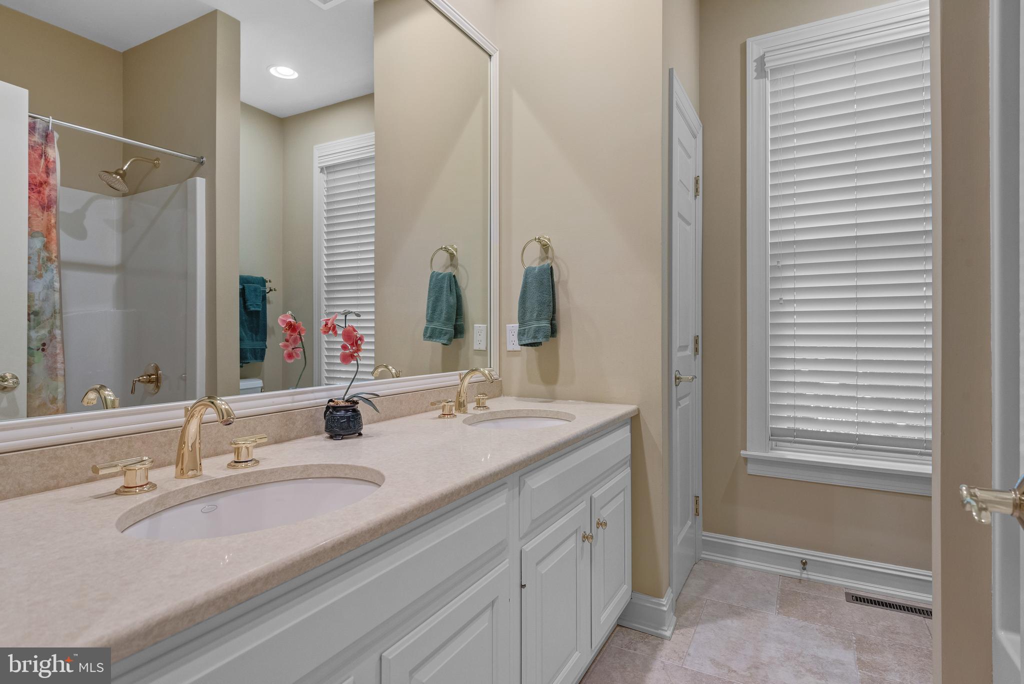 BRIDGEPORT - Residential