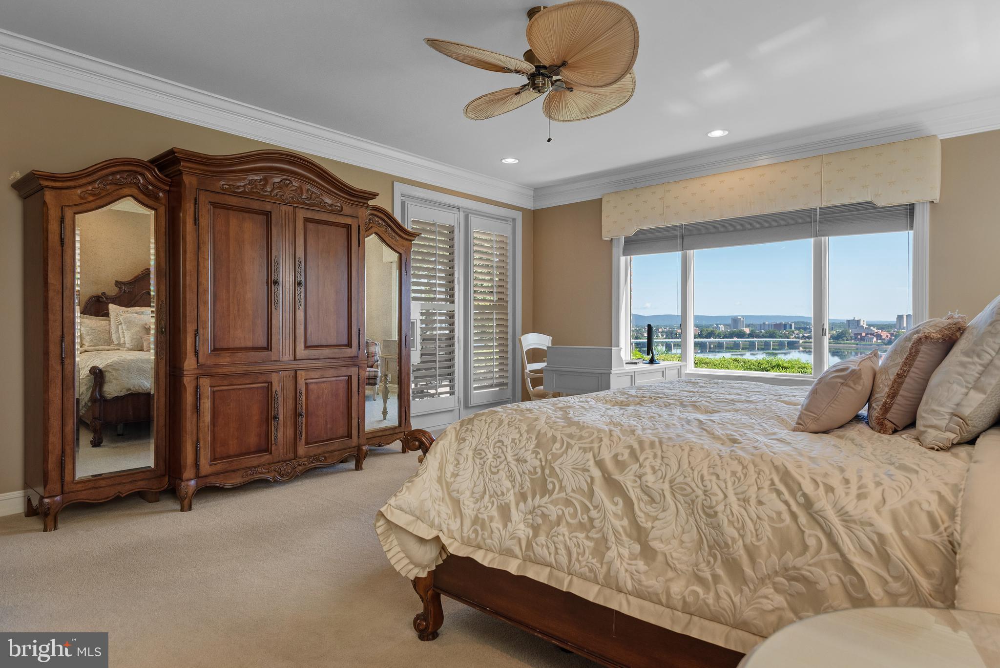 BRIDGEPORT - Residential