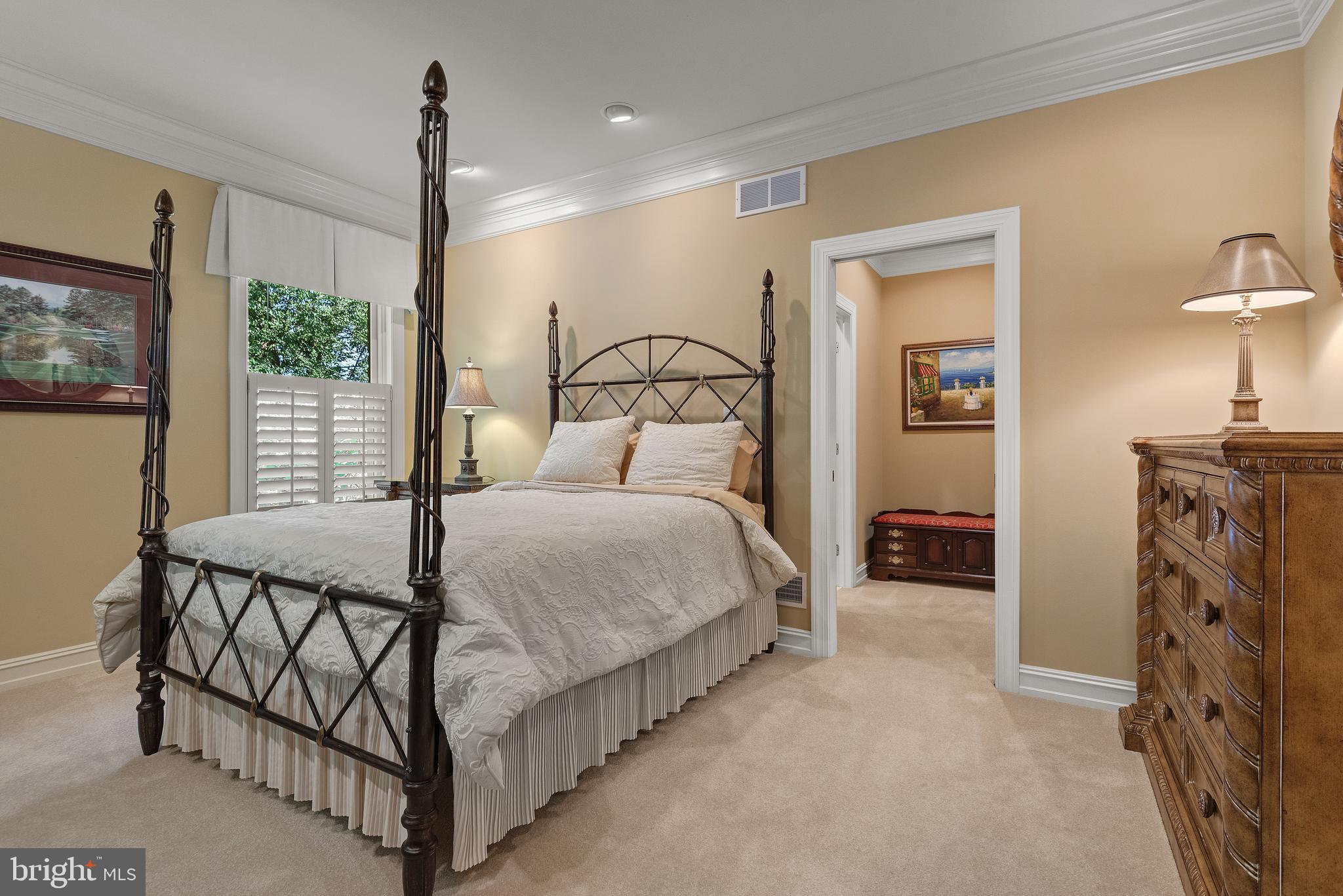 BRIDGEPORT - Residential