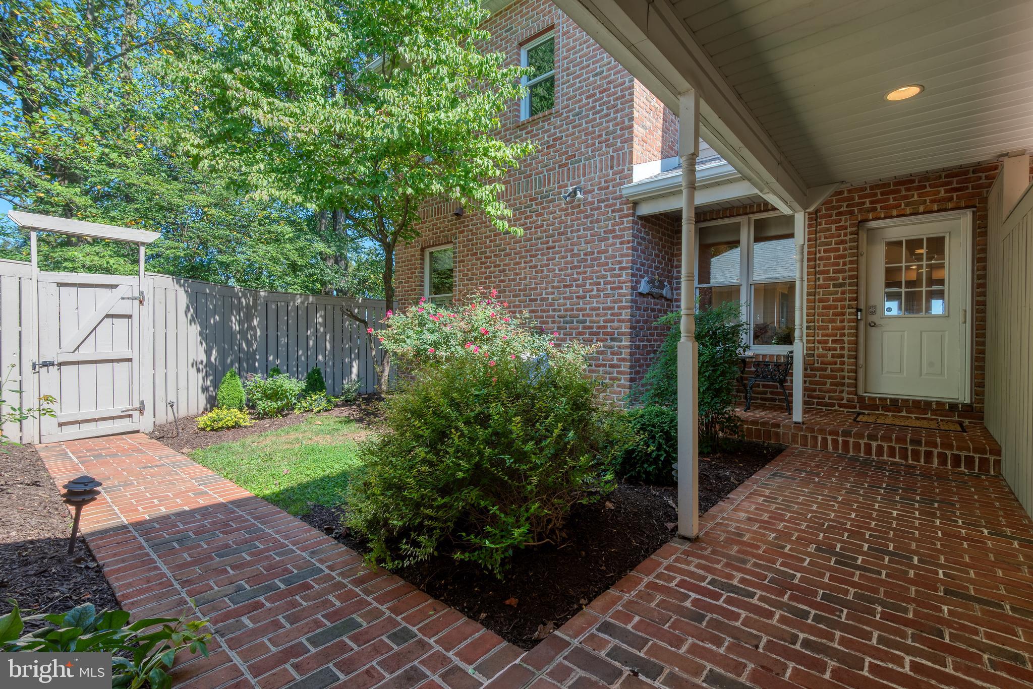 BRIDGEPORT - Residential