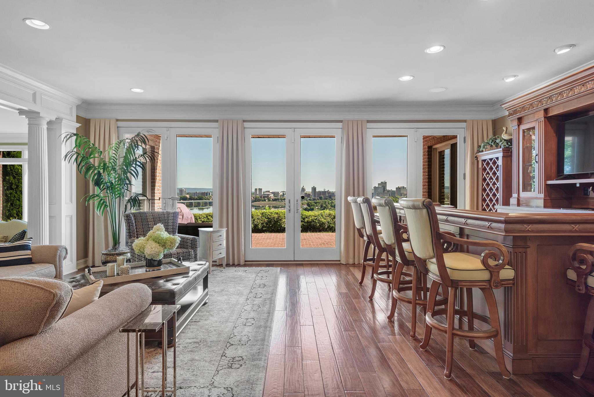 BRIDGEPORT - Residential