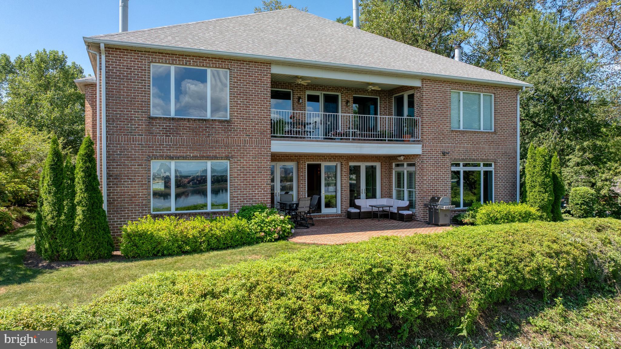 BRIDGEPORT - Residential