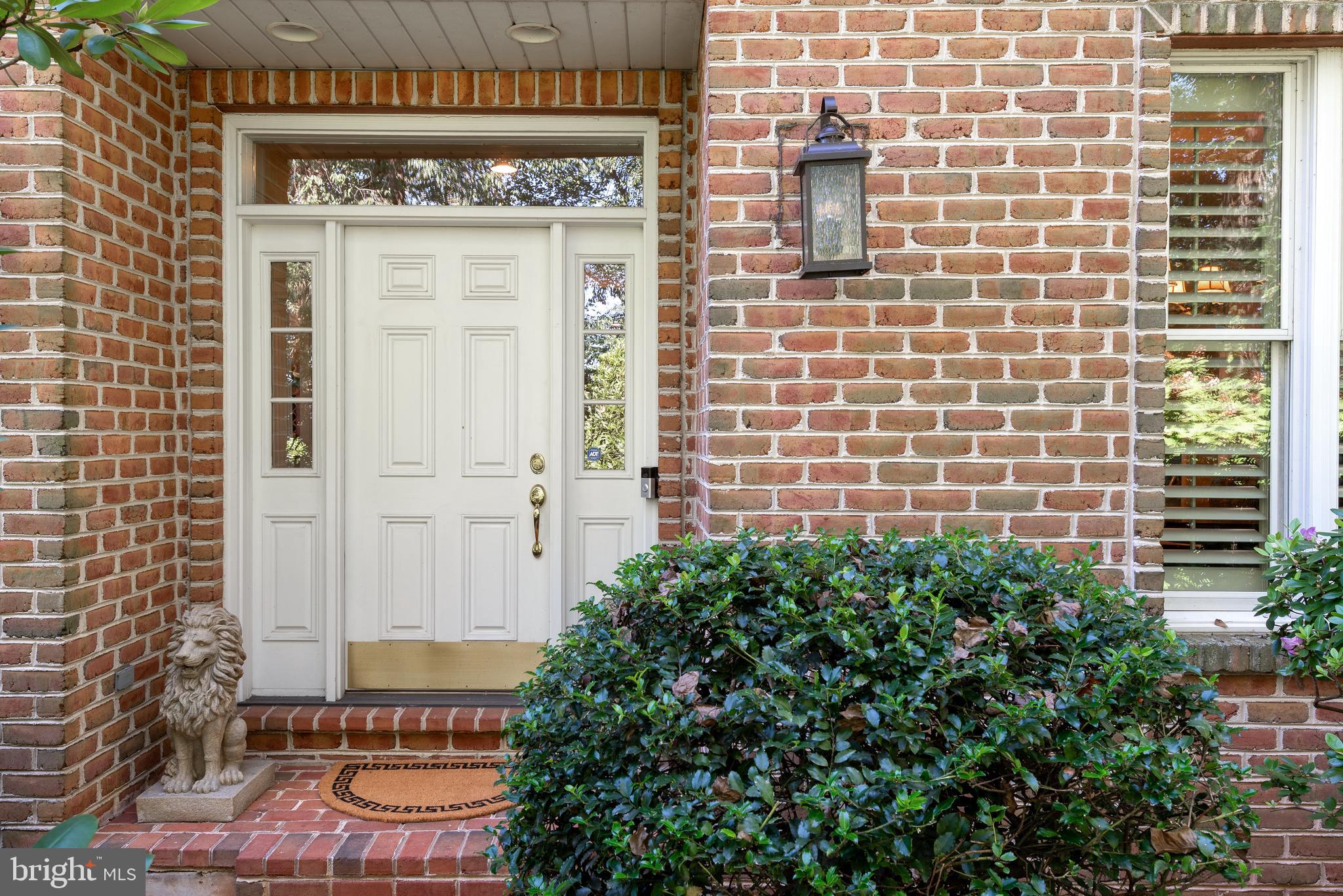555 BRIDGEVIEW DRIVE