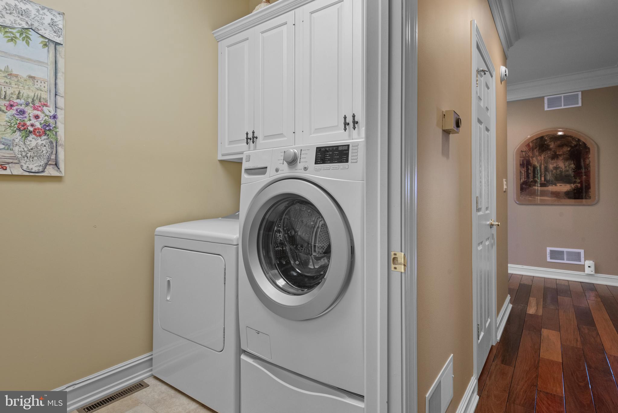 BRIDGEPORT - Residential