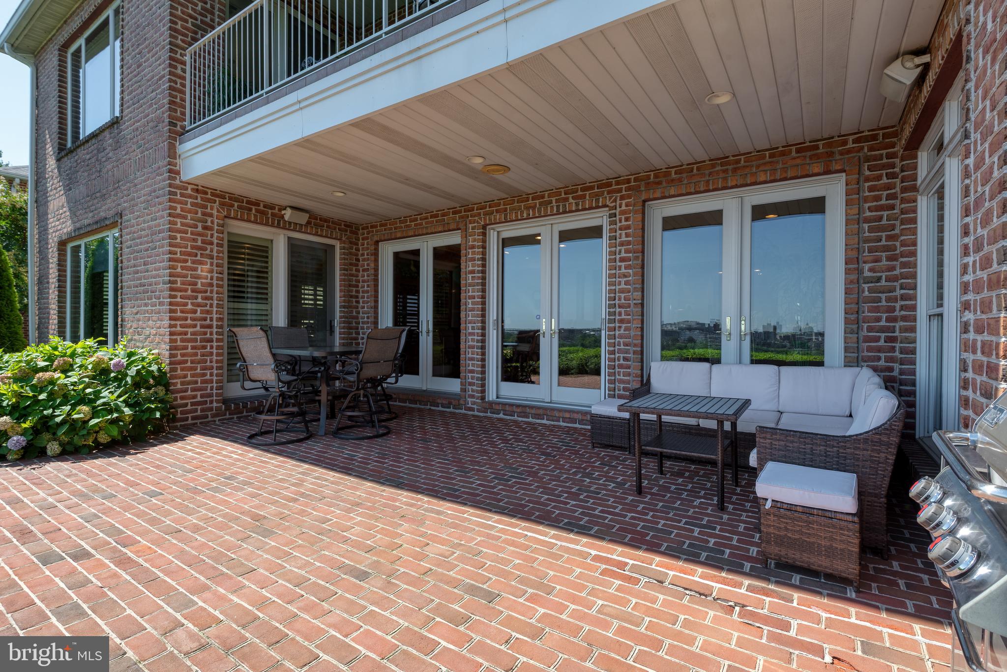 BRIDGEPORT - Residential