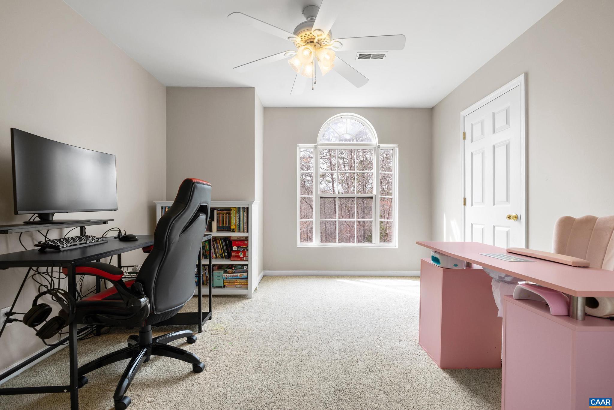 LAKE MONTICELLO - Residential