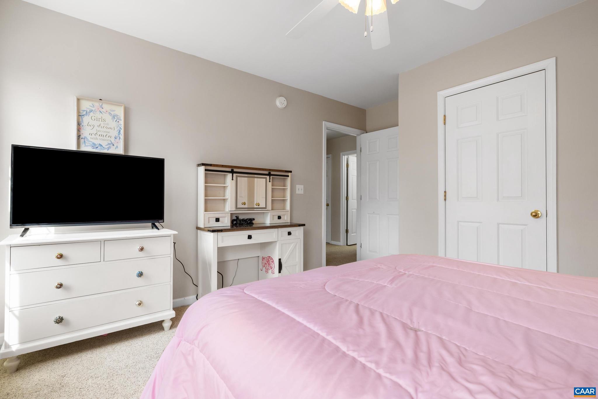 LAKE MONTICELLO - Residential