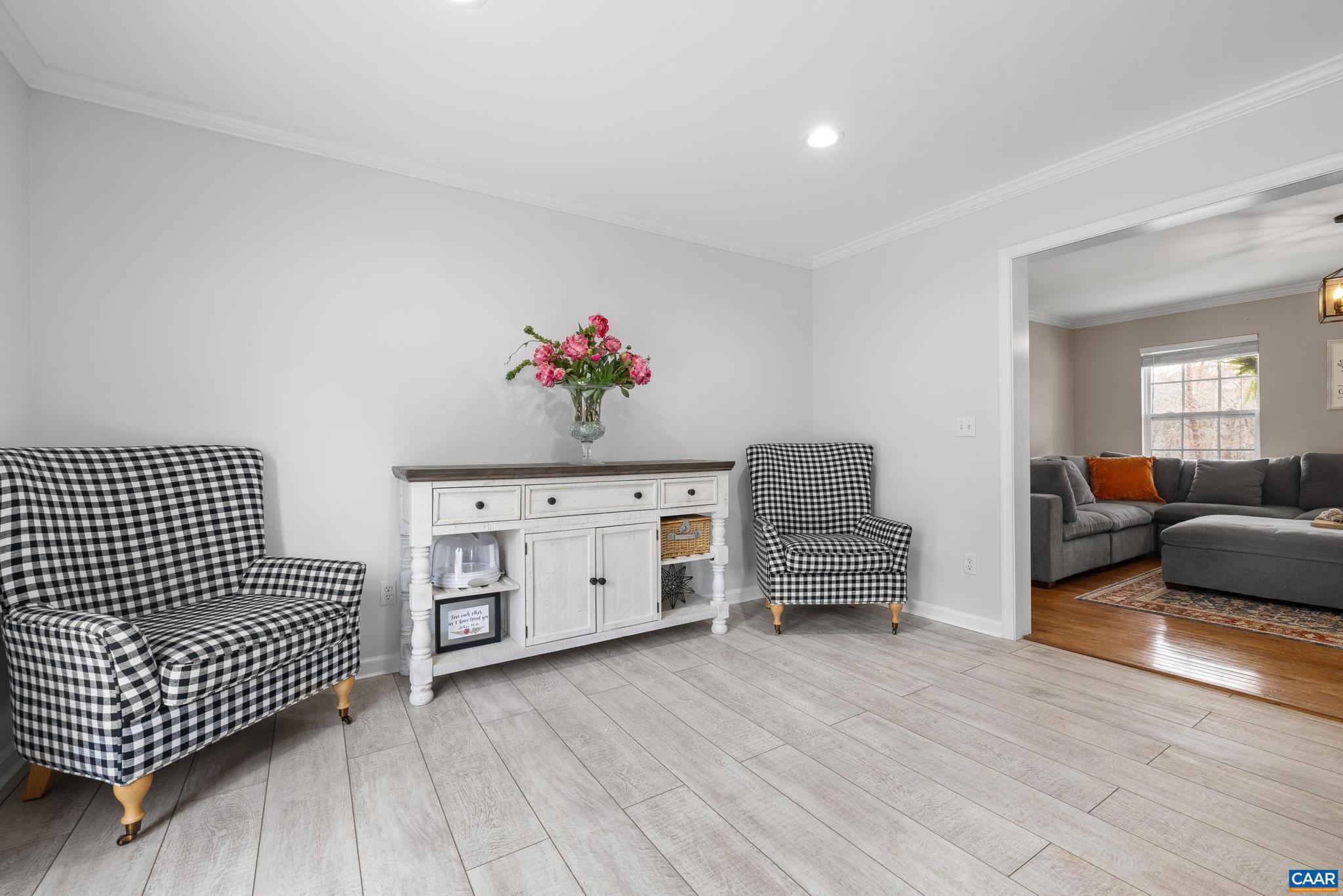 LAKE MONTICELLO - Residential