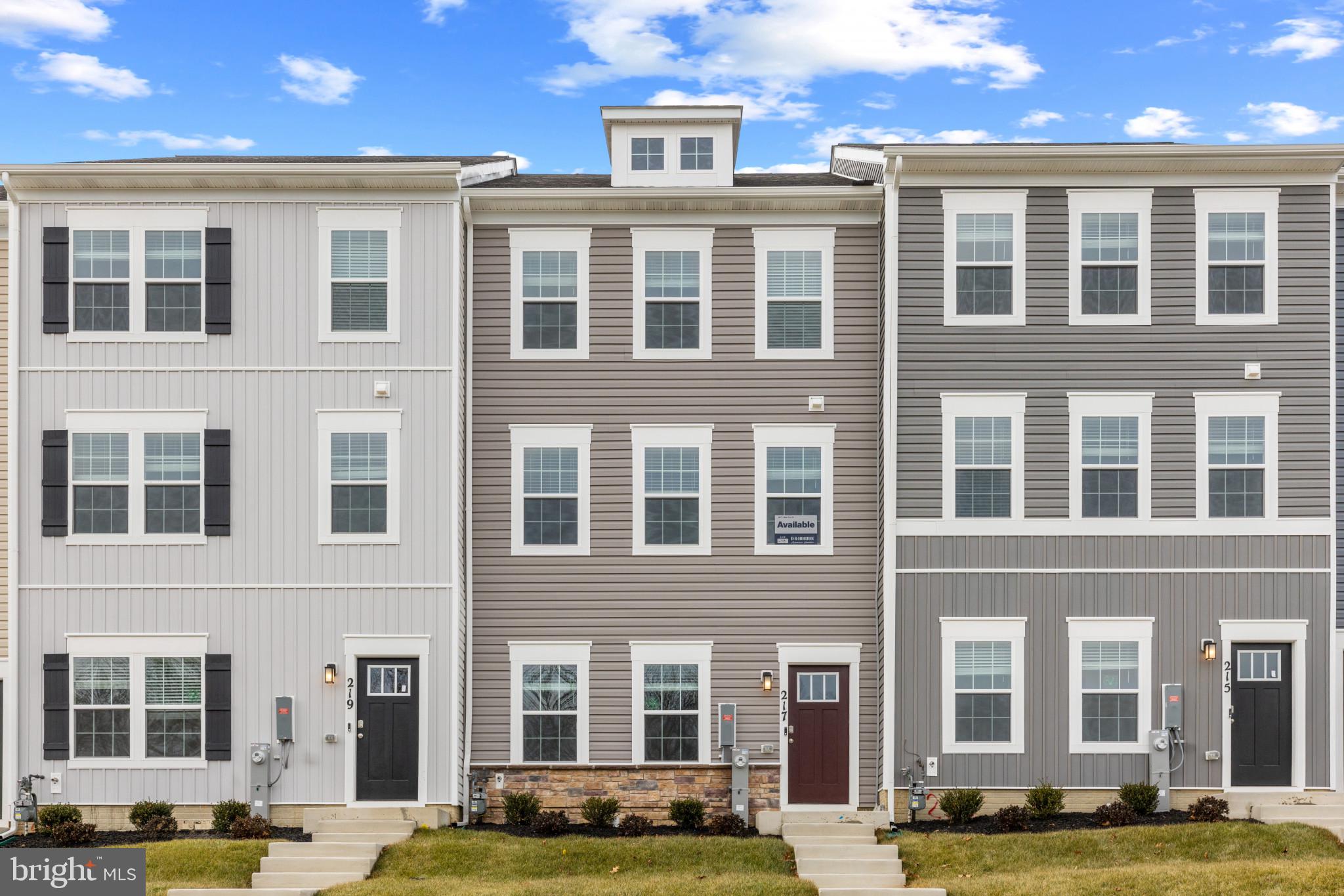 346 HACKLEY DRIVE