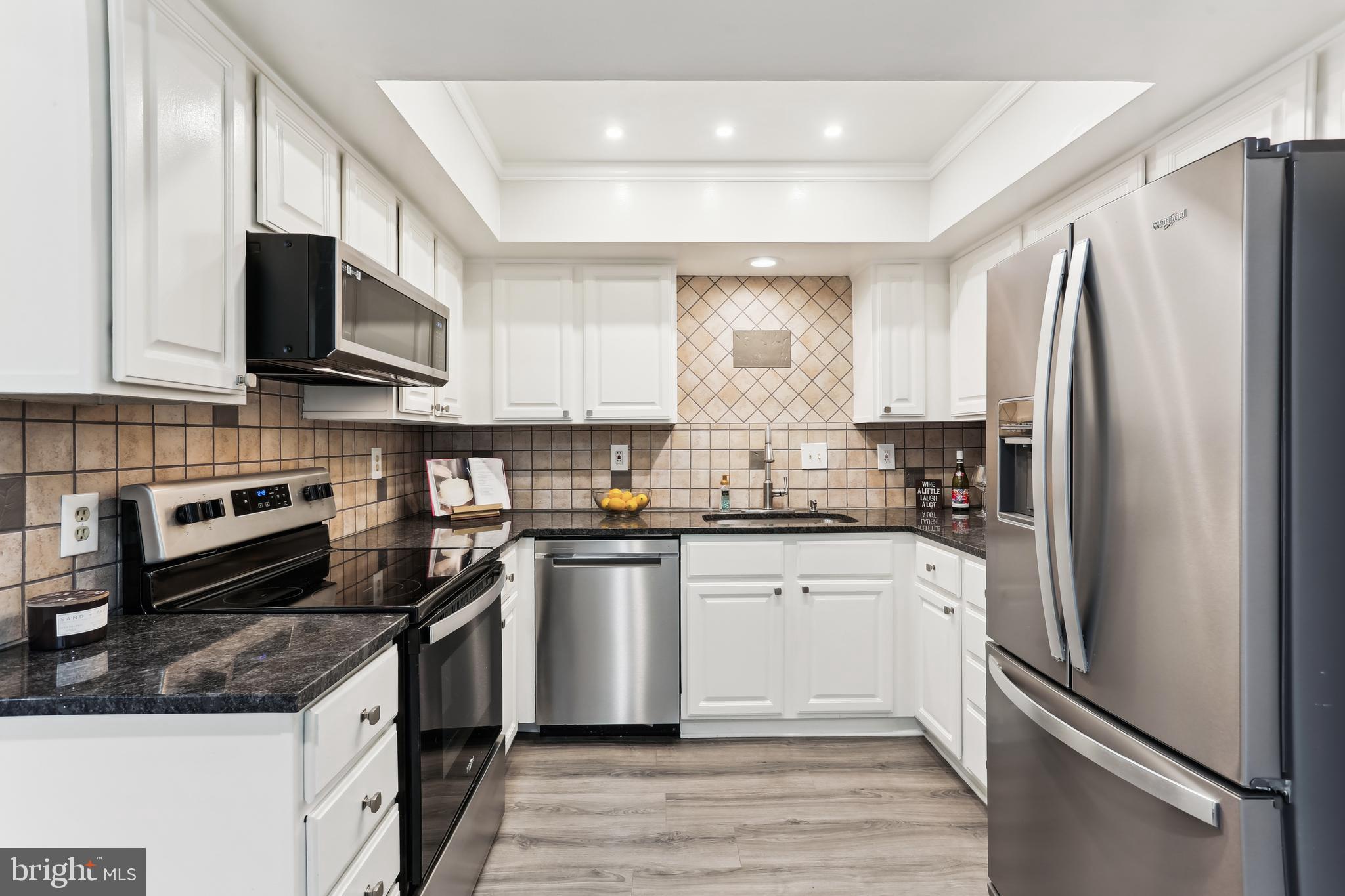 12470 WALNUT COVE CIRCLE