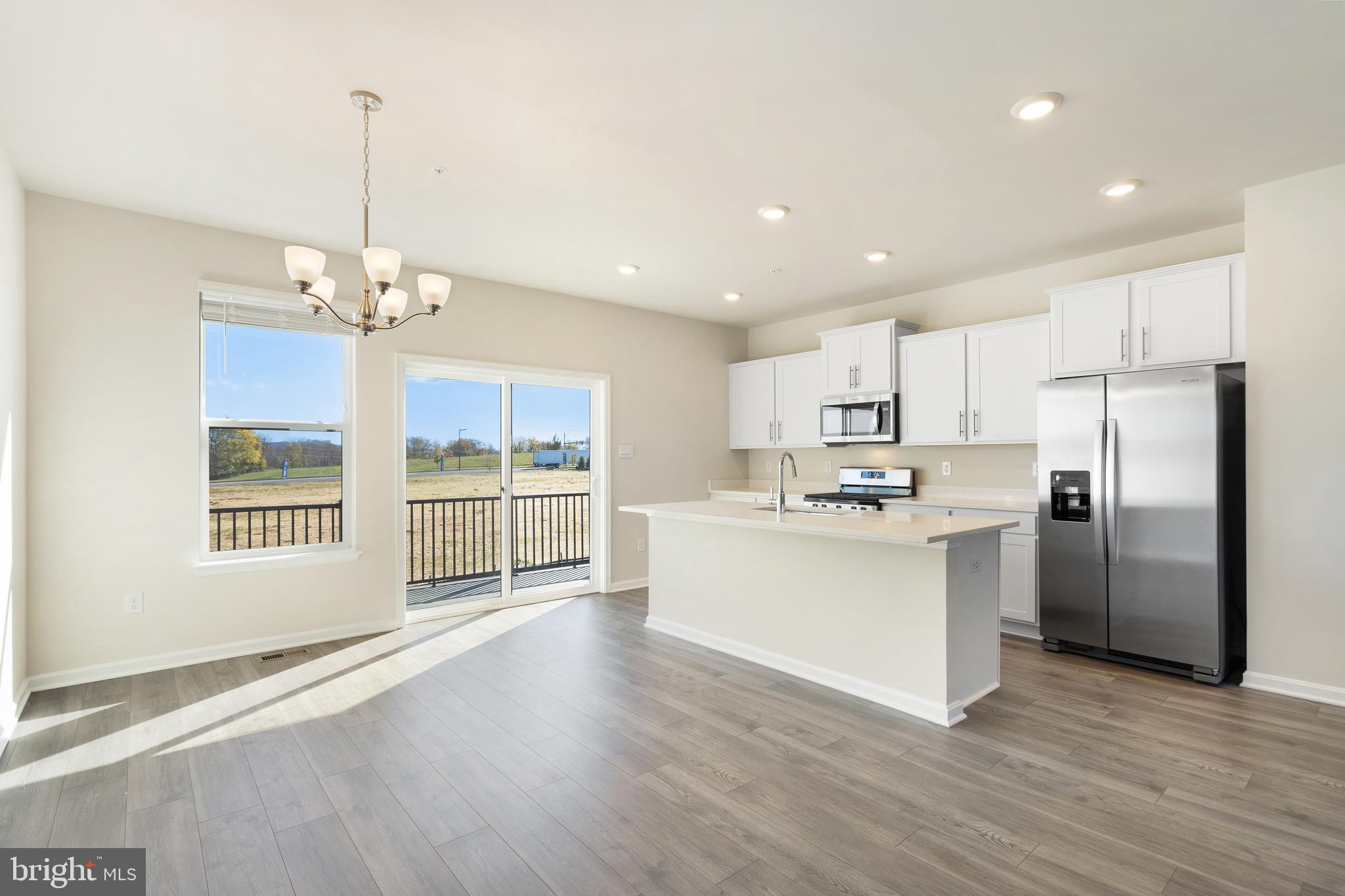 RENN QUARTER - Residential Lease