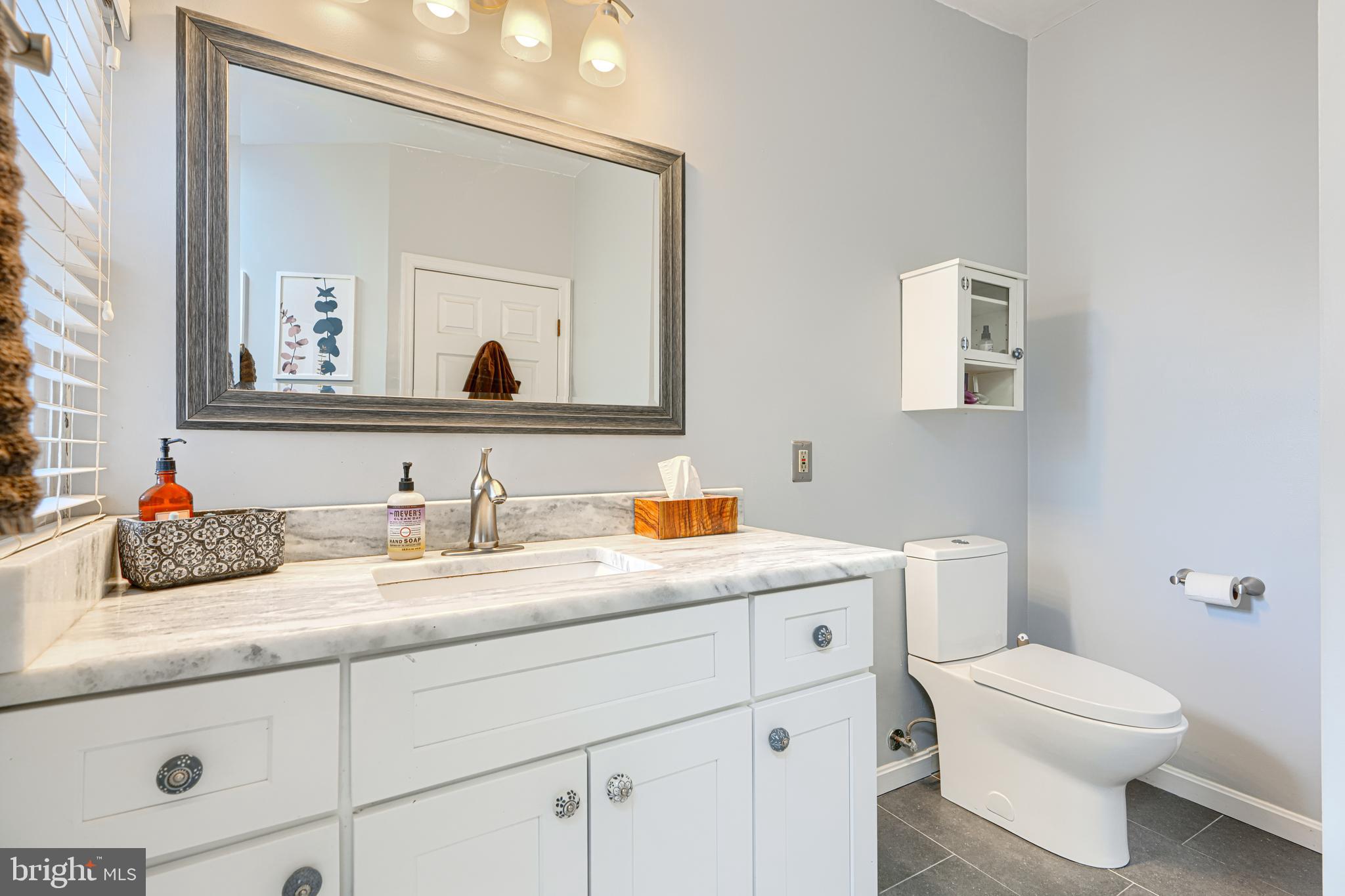 RIVERSIDE PARK - Residential