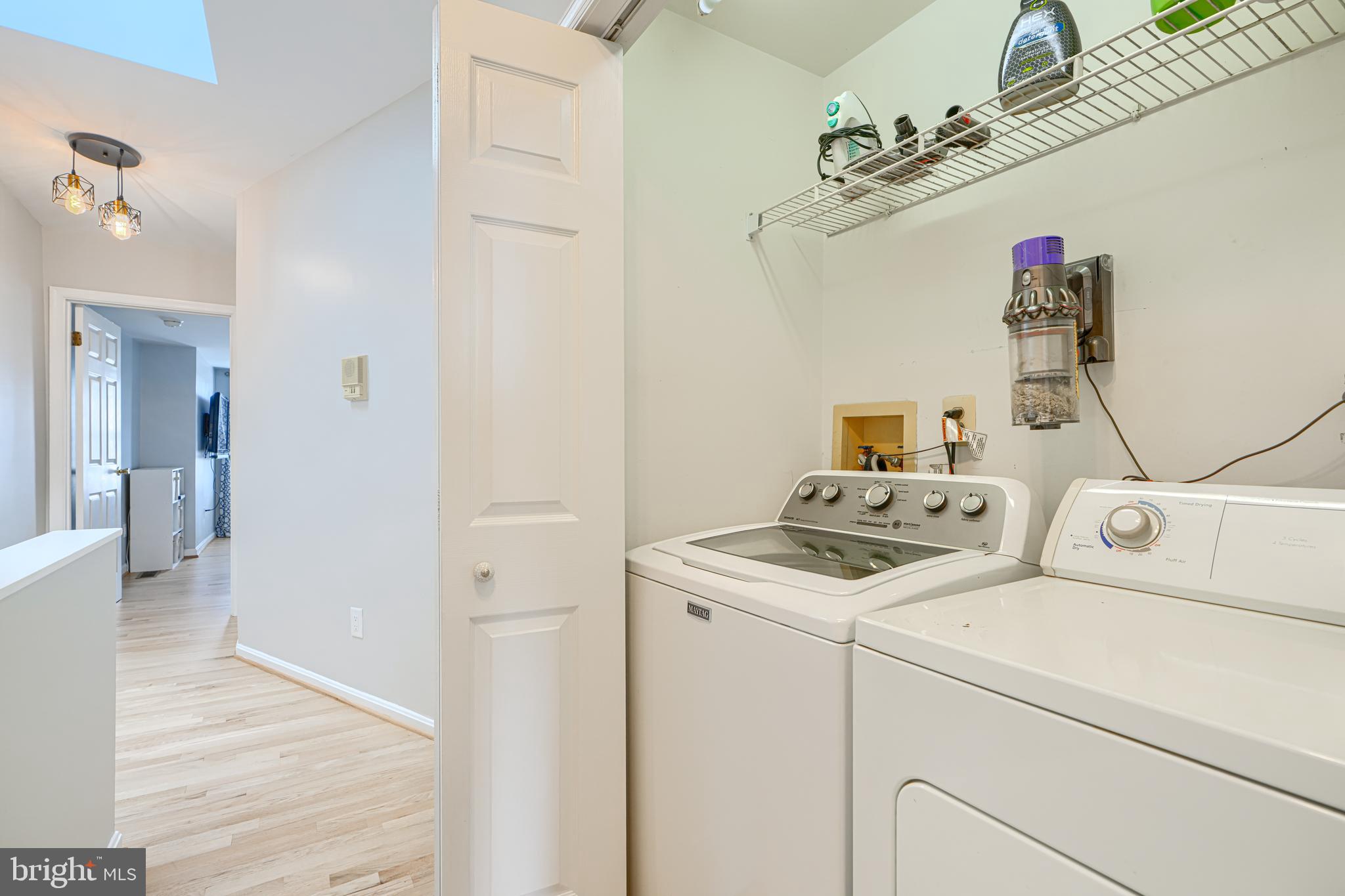 RIVERSIDE PARK - Residential