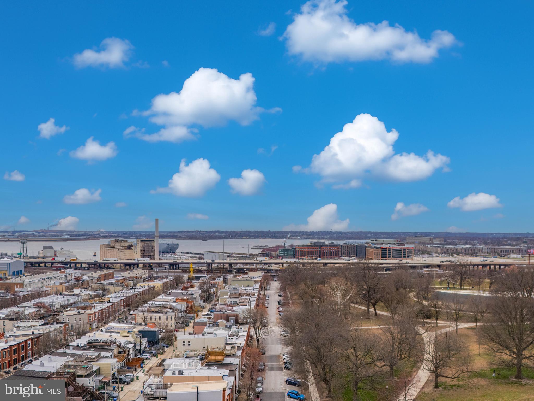 RIVERSIDE PARK - Residential