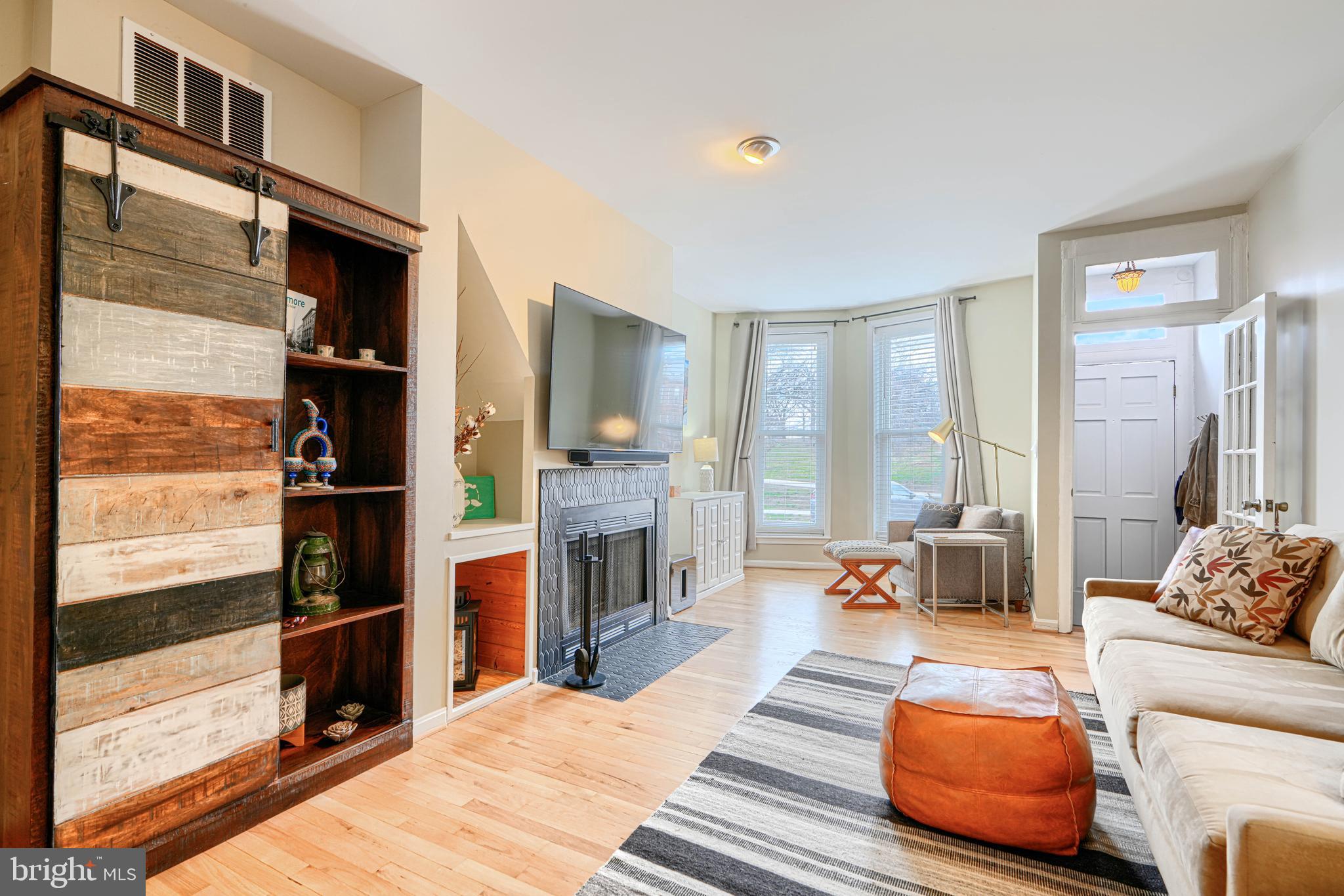 RIVERSIDE PARK - Residential