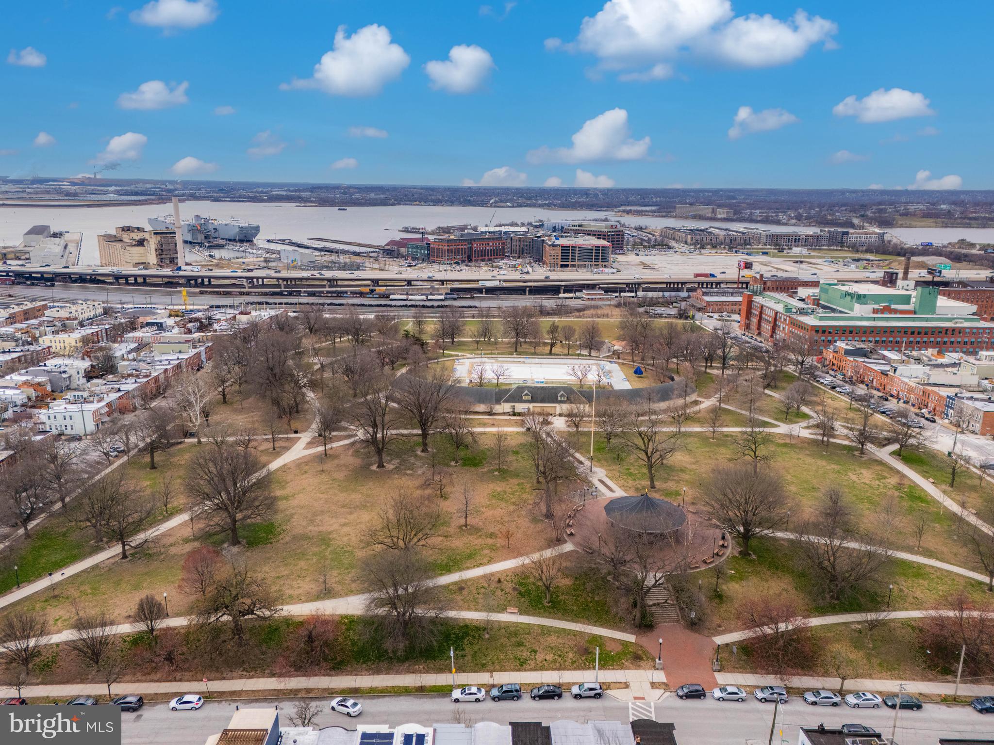 RIVERSIDE PARK - Residential