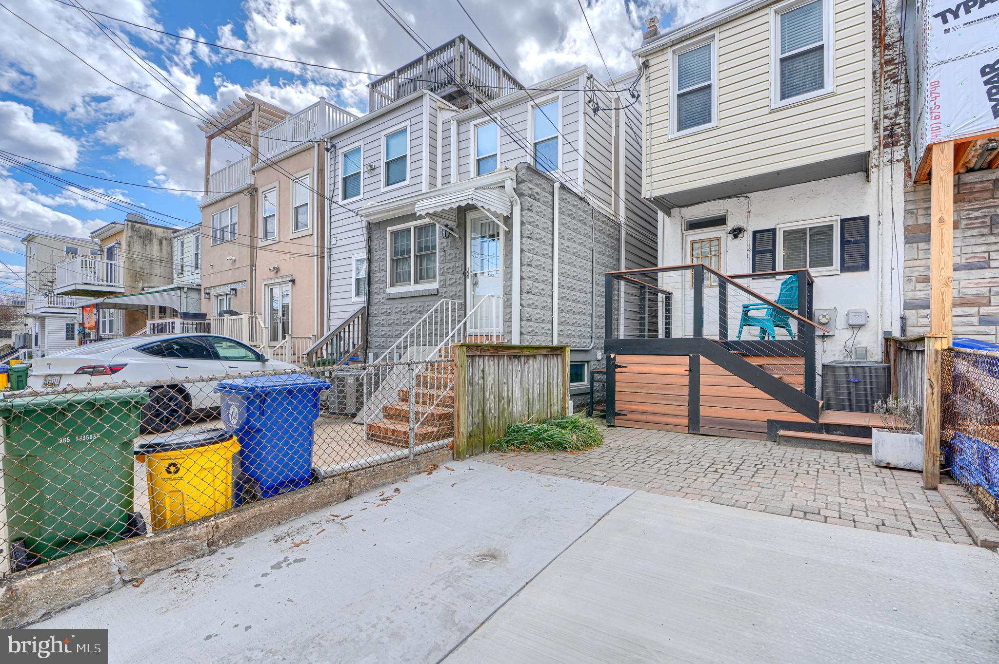 RIVERSIDE PARK - Residential