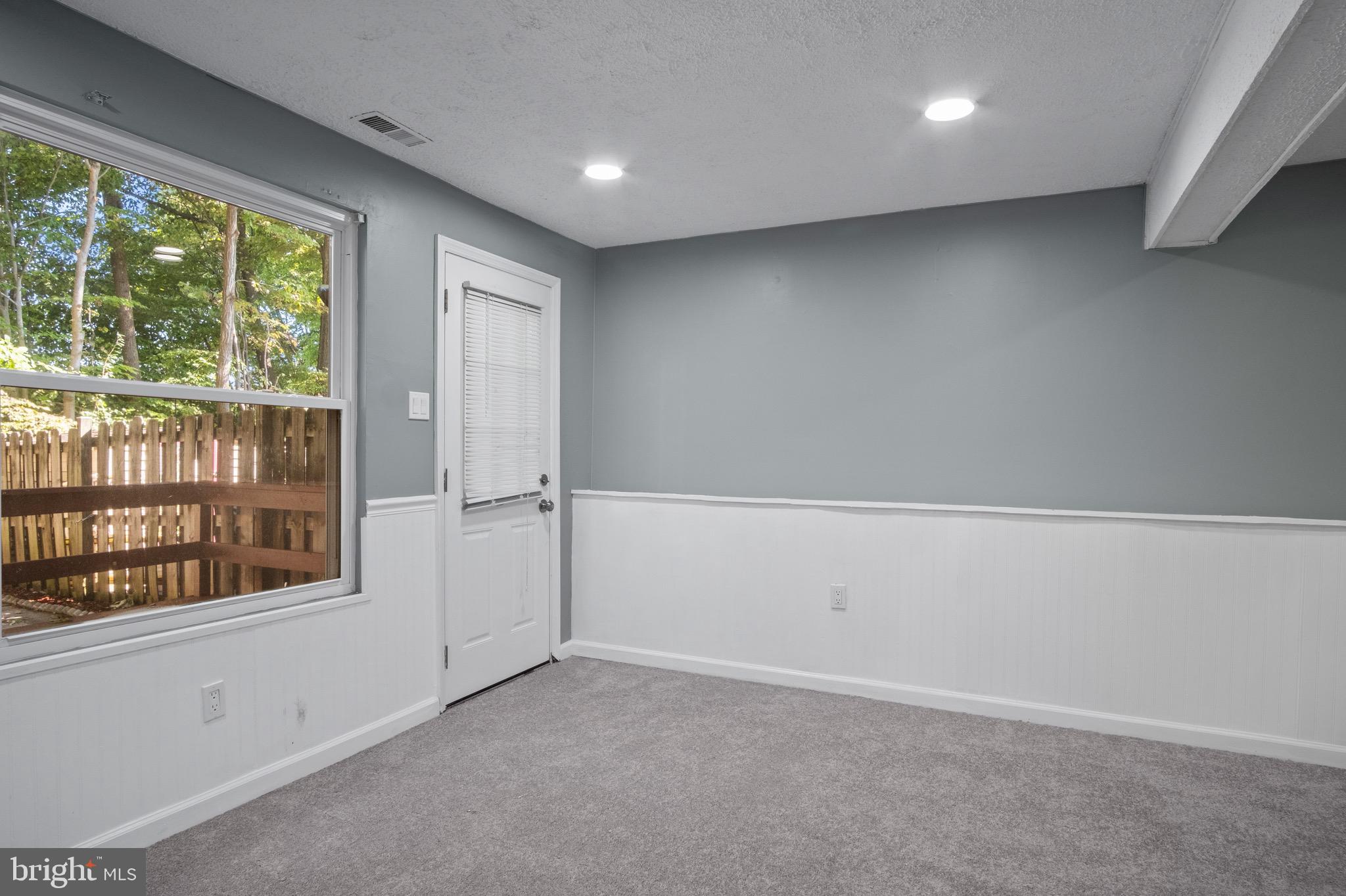 NEWINGTON FOREST - Residential