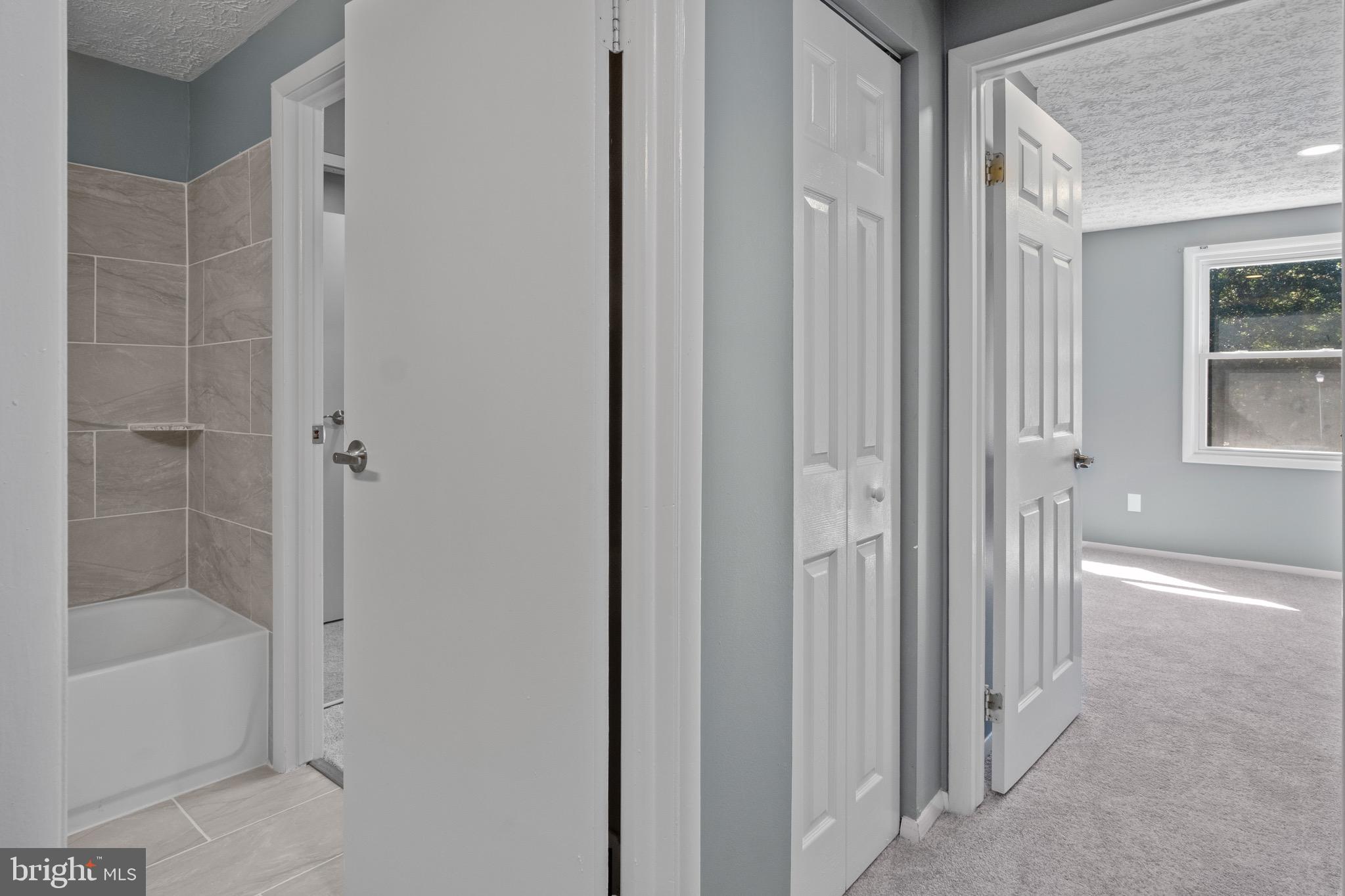 NEWINGTON FOREST - Residential