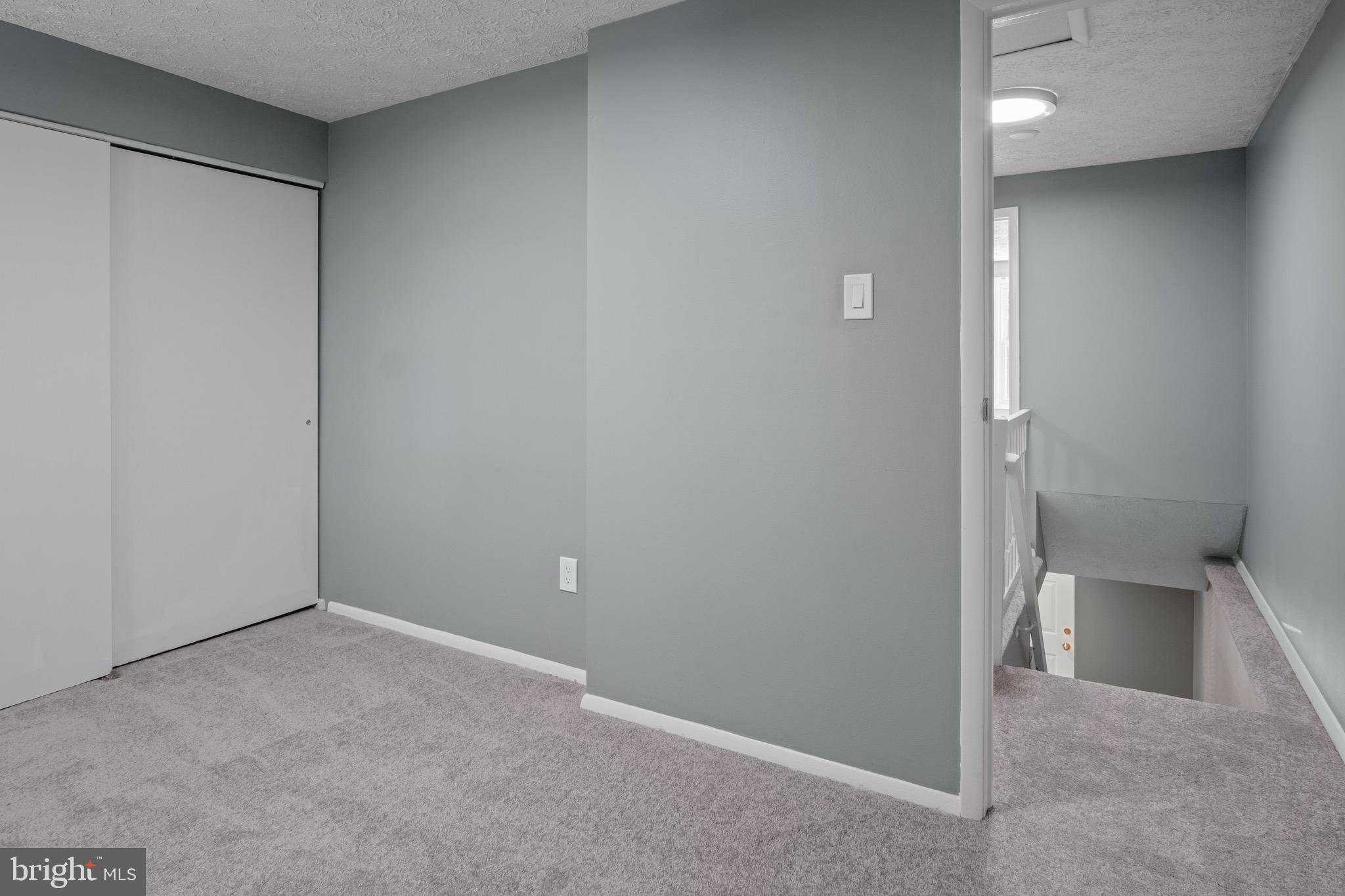 NEWINGTON FOREST - Residential