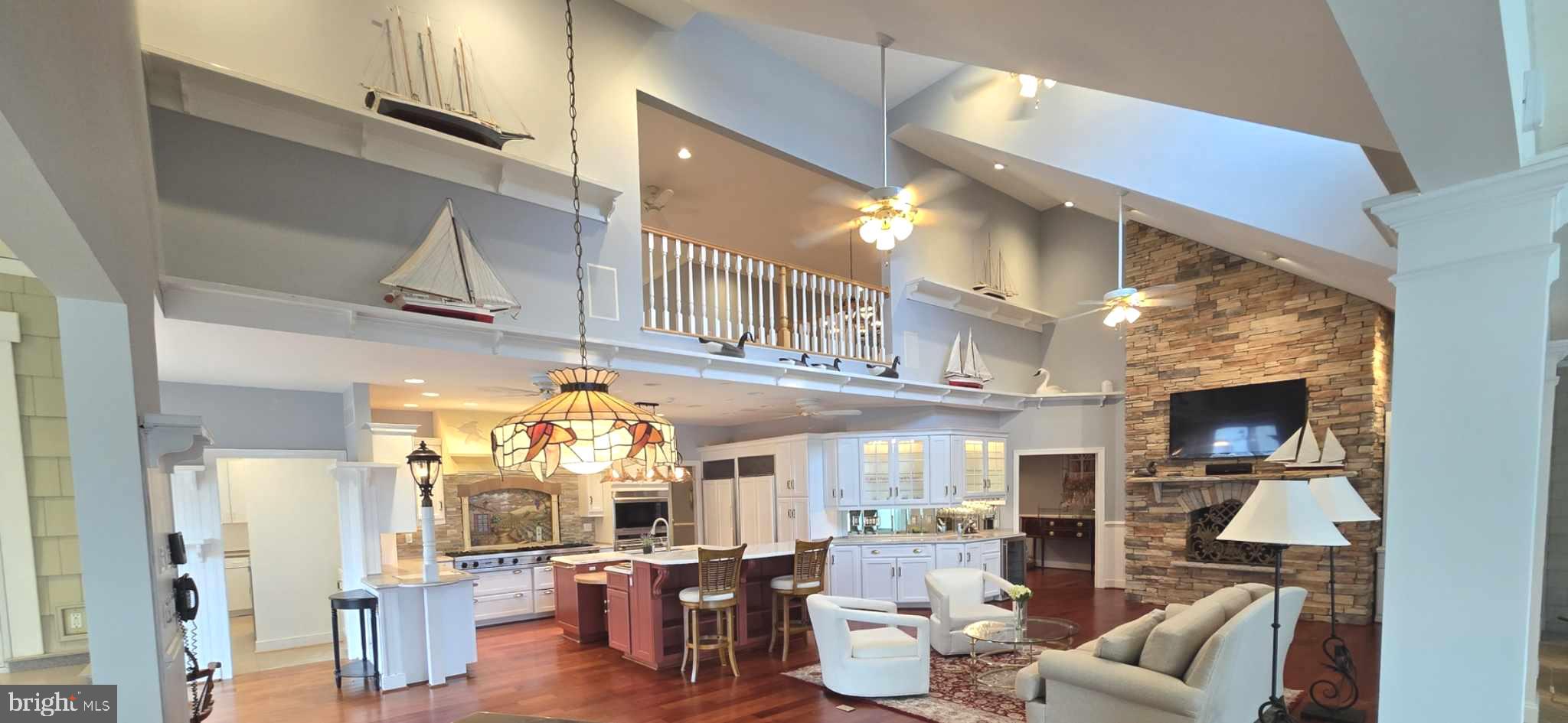 BENNETT POINT - Residential