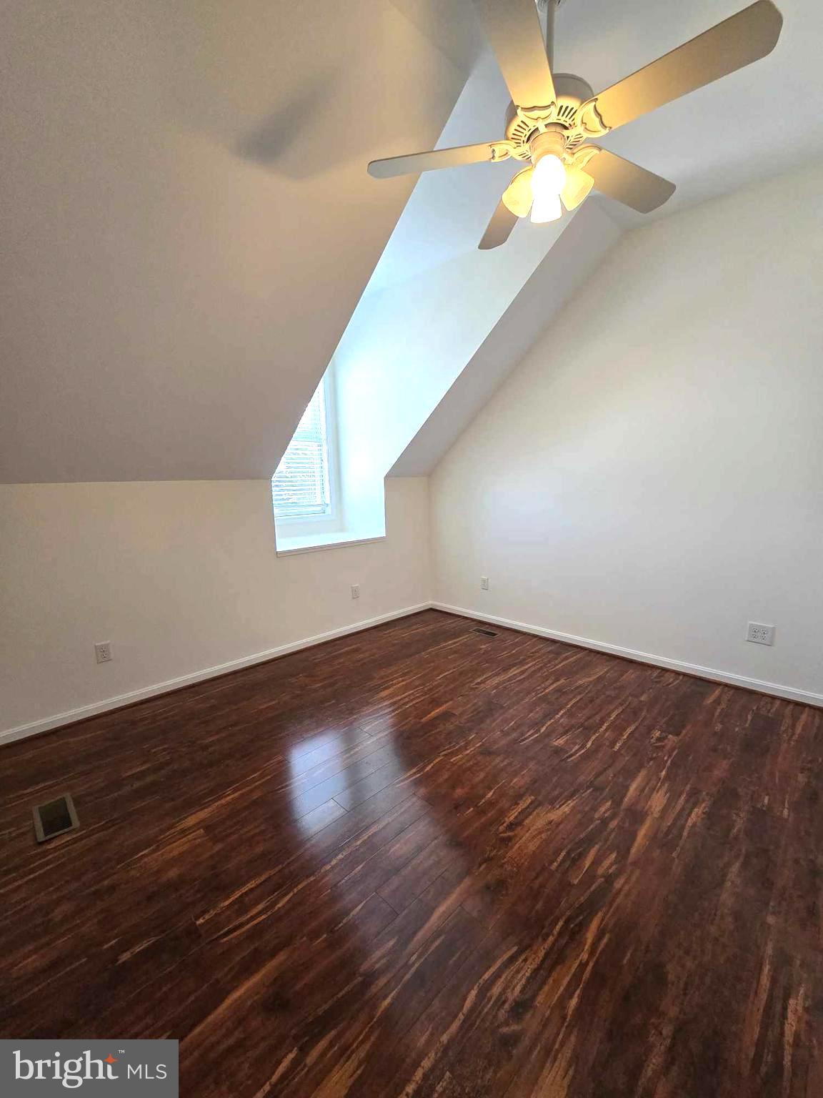 BENNETT POINT - Residential