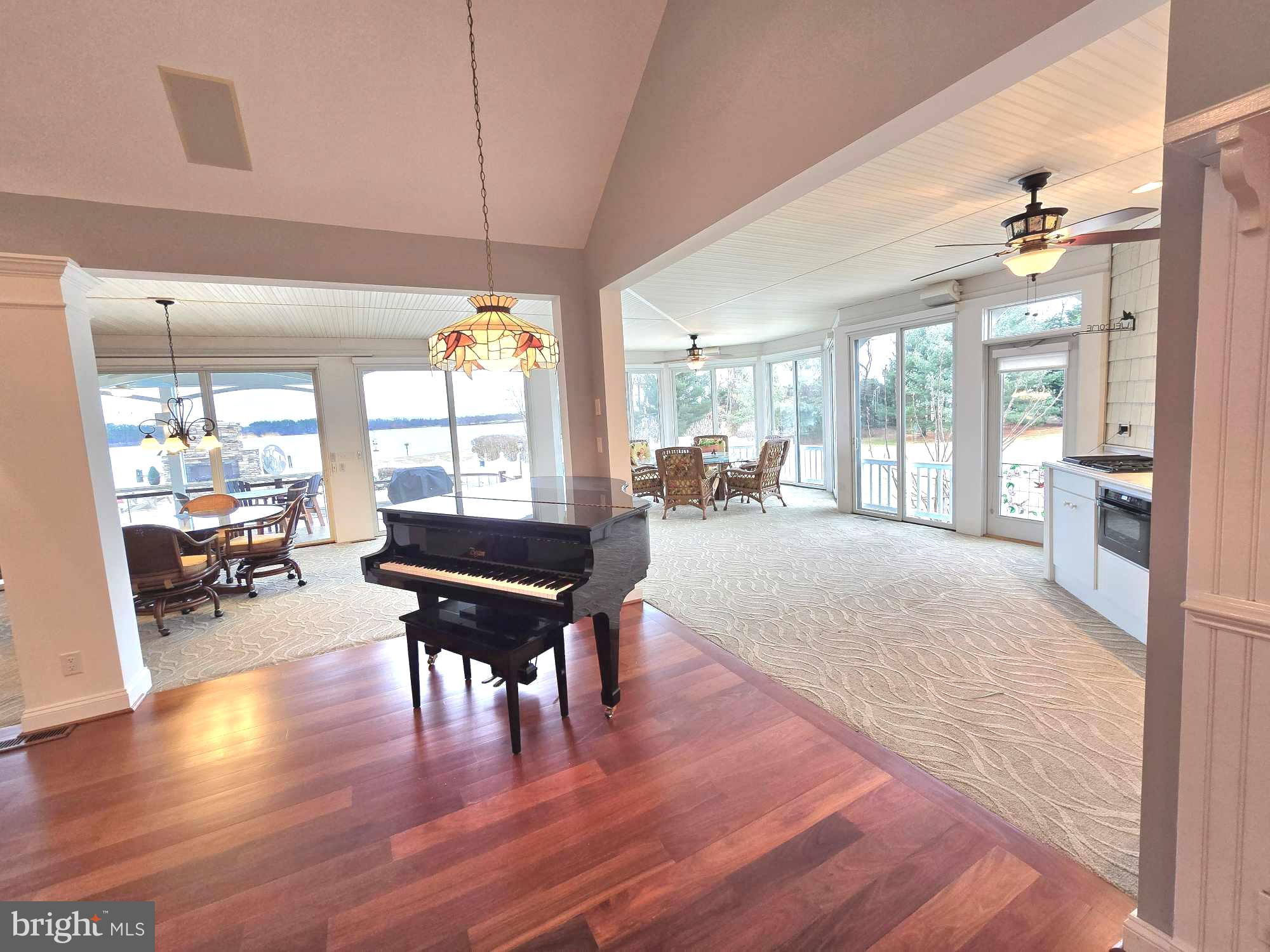 BENNETT POINT - Residential