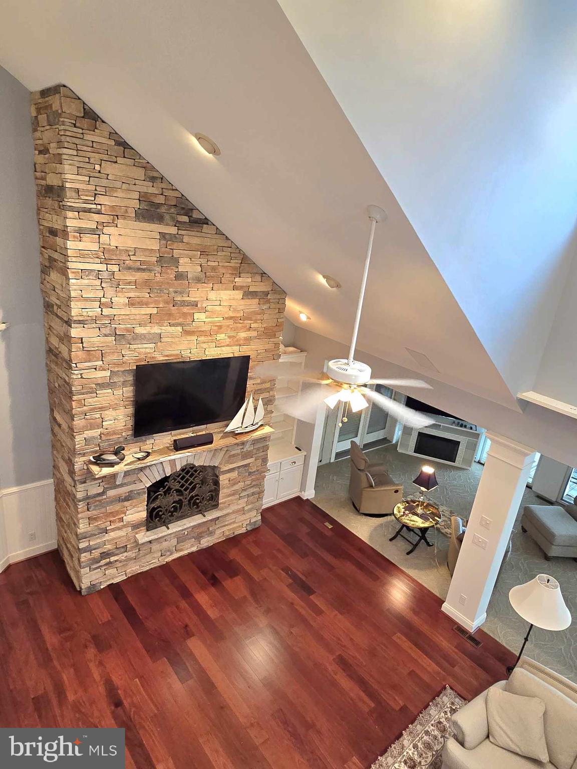 BENNETT POINT - Residential