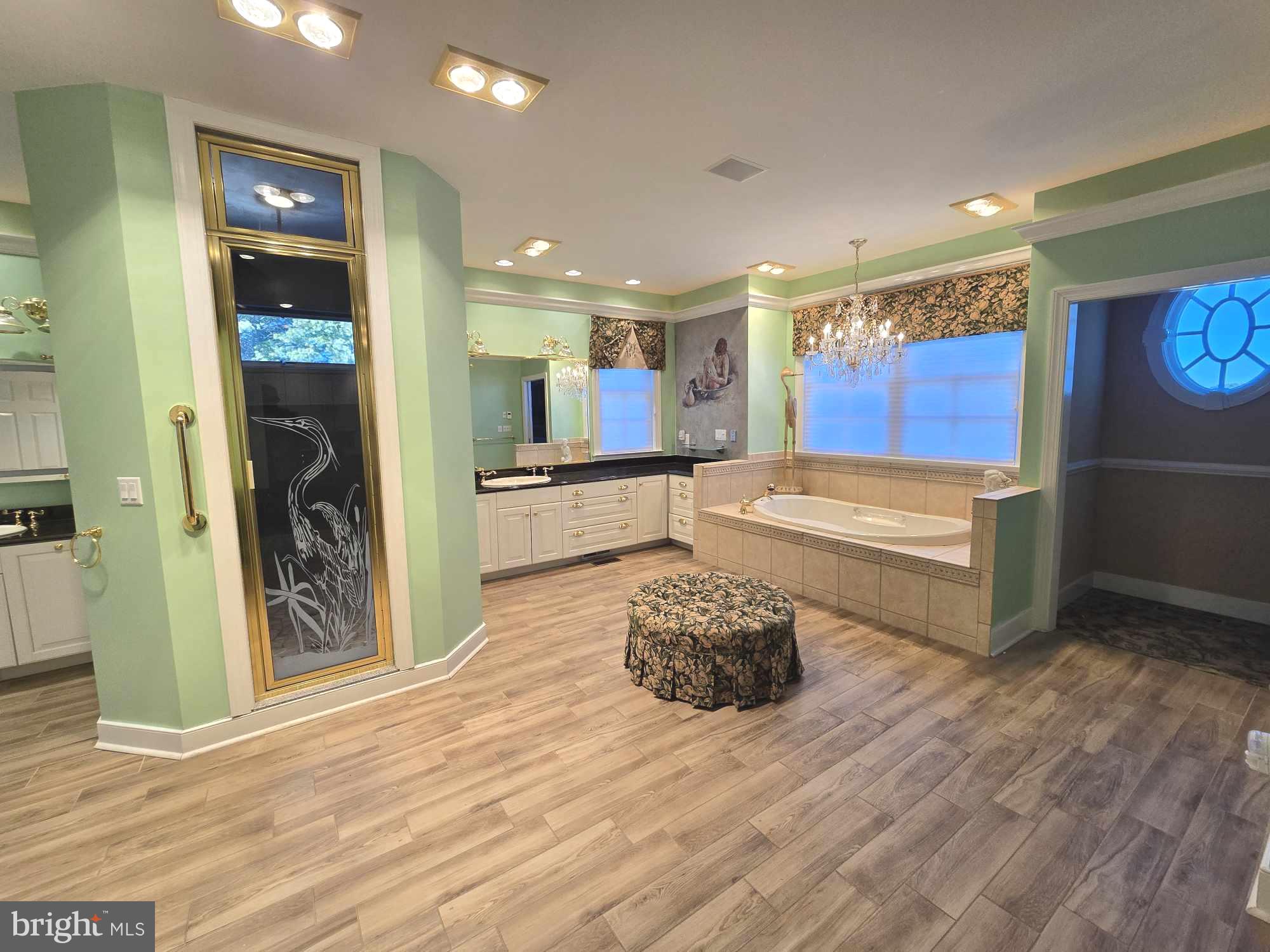 BENNETT POINT - Residential