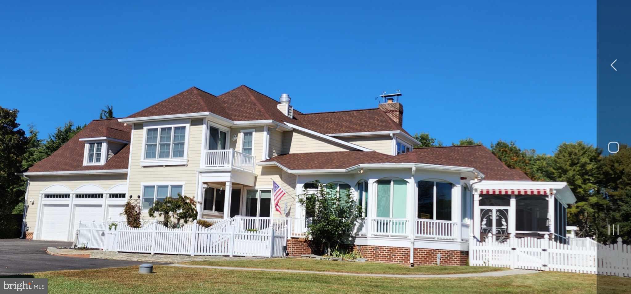 BENNETT POINT - Residential