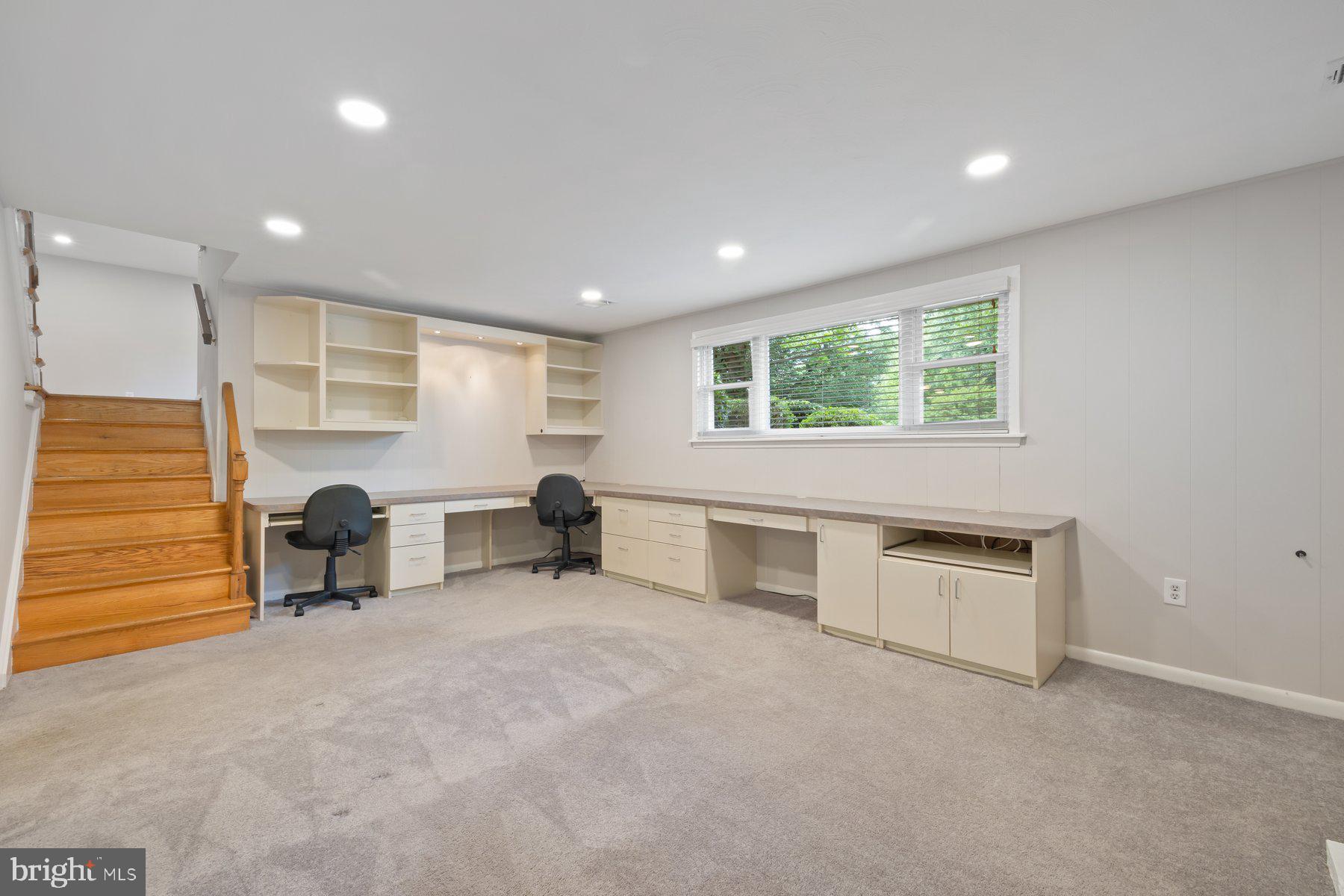 SPRINGBROOK VILLAGE - Residential