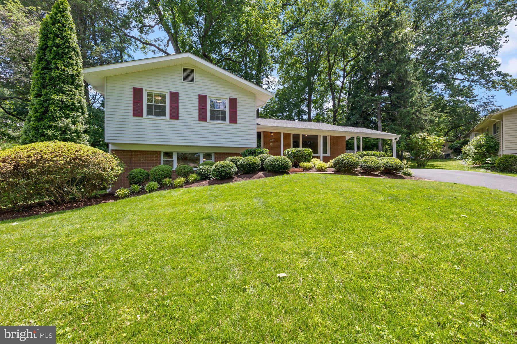 SPRINGBROOK VILLAGE - Residential