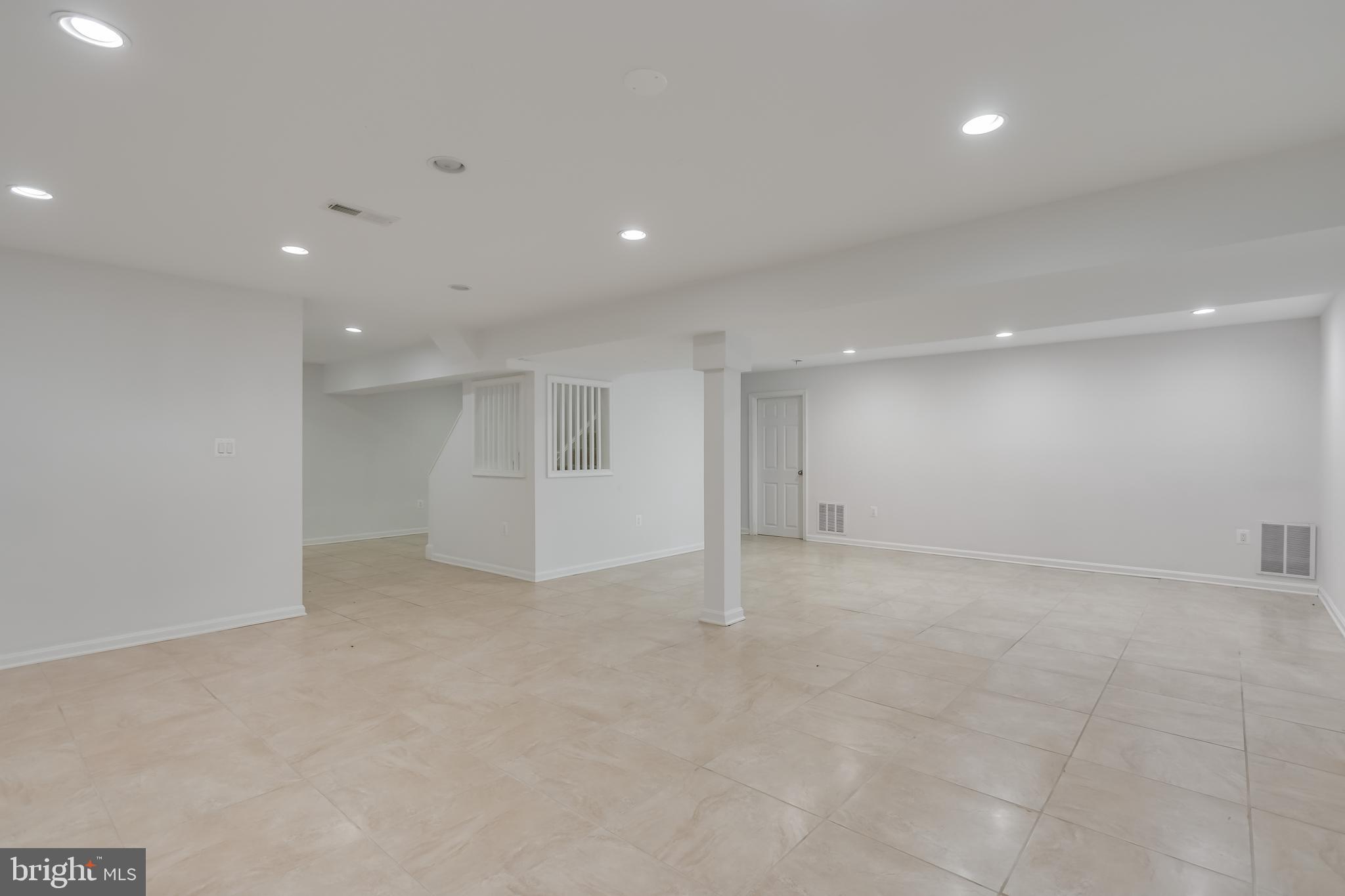 JEWELL KIRBY KEROHER - Residential Lease