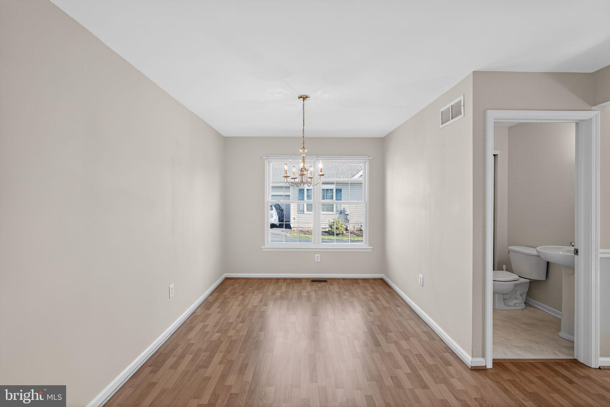 CHANCELLOR GLEN - Residential