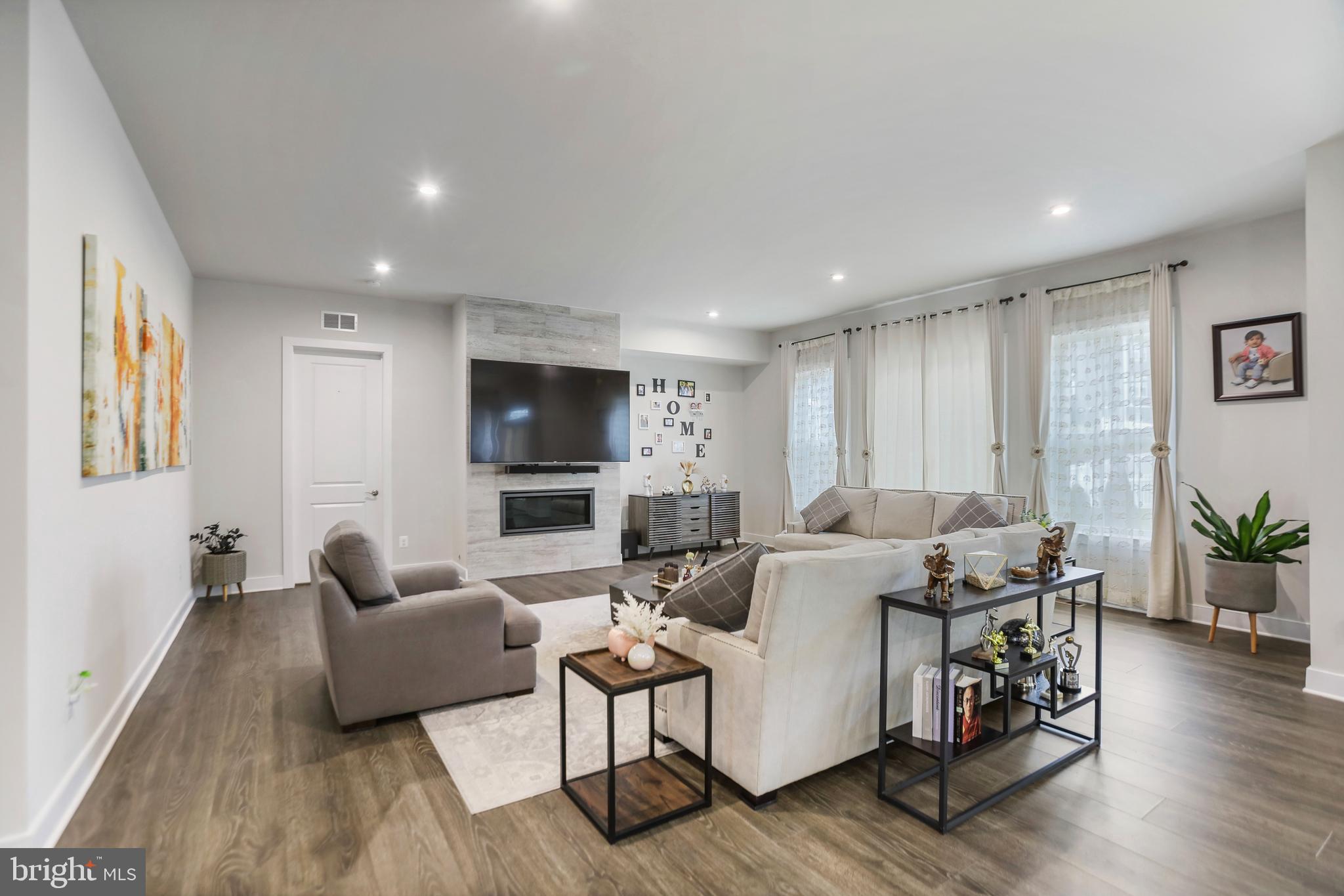 WILLOWSFORD - Residential