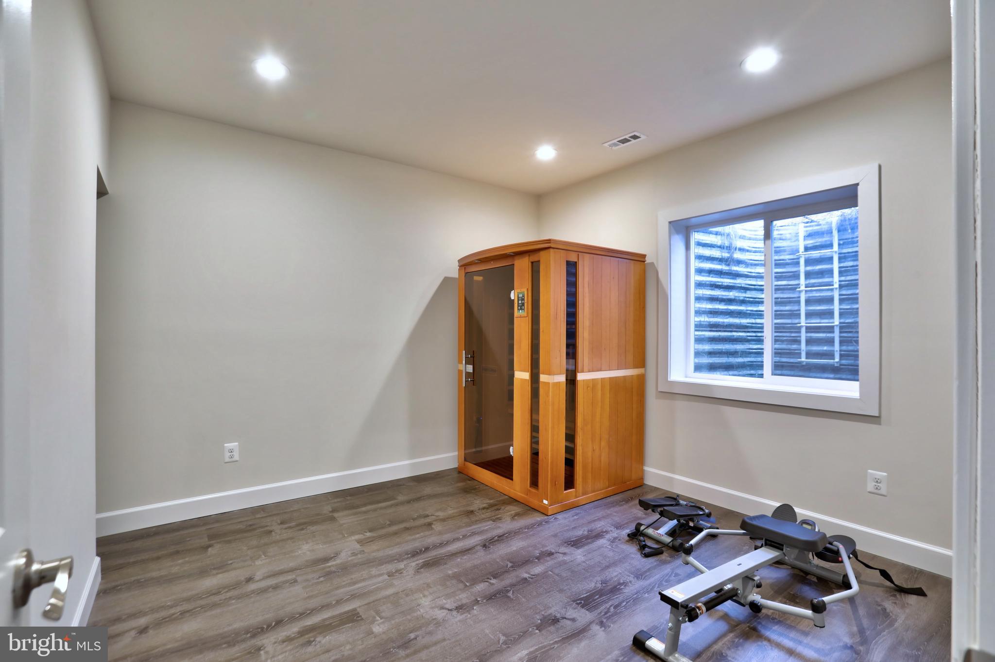 WILLOWSFORD - Residential