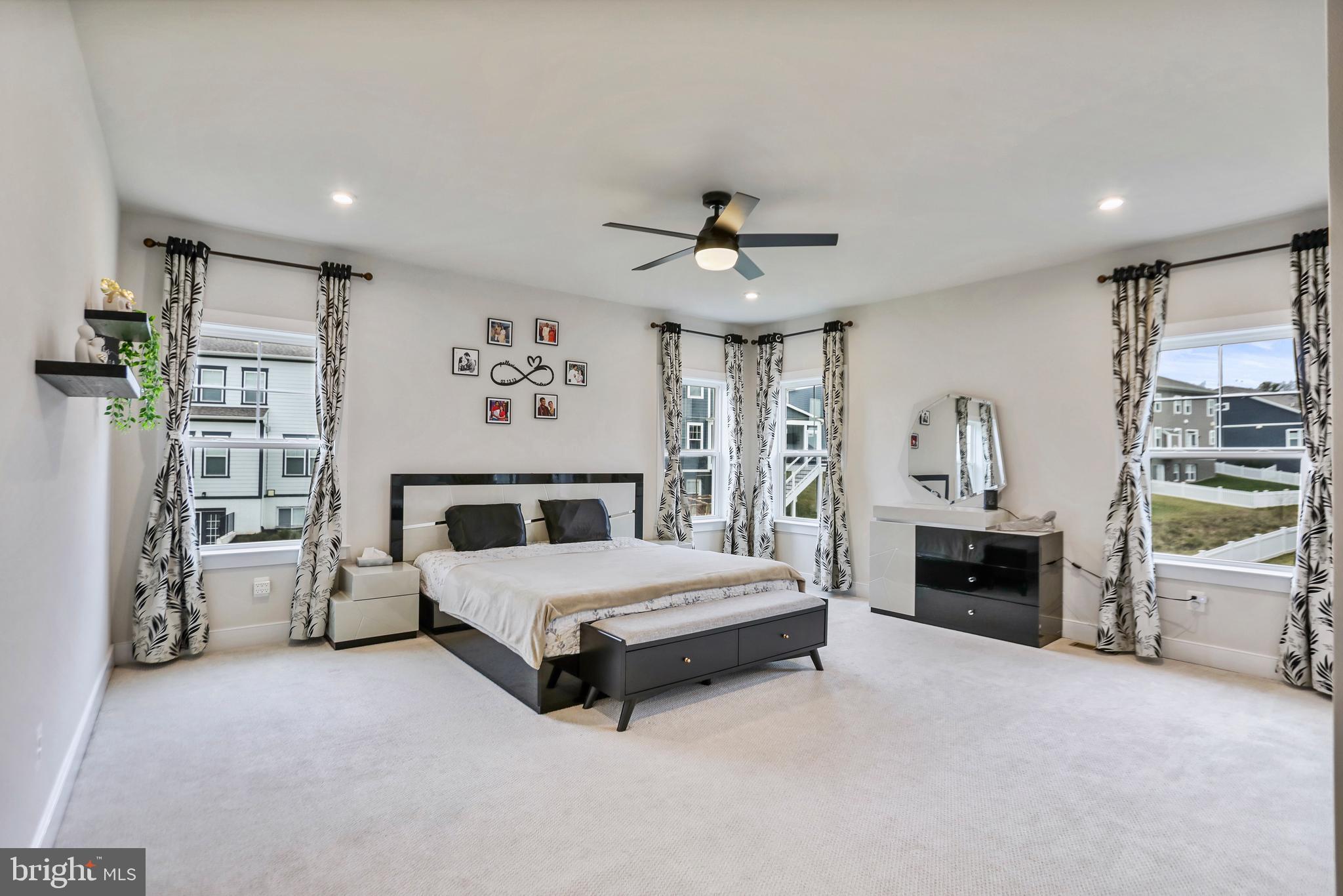 WILLOWSFORD - Residential